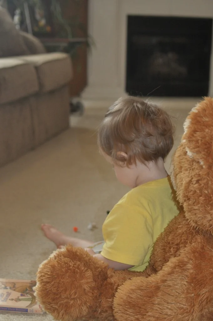 We Offer Our Babes a Glorious Invitation