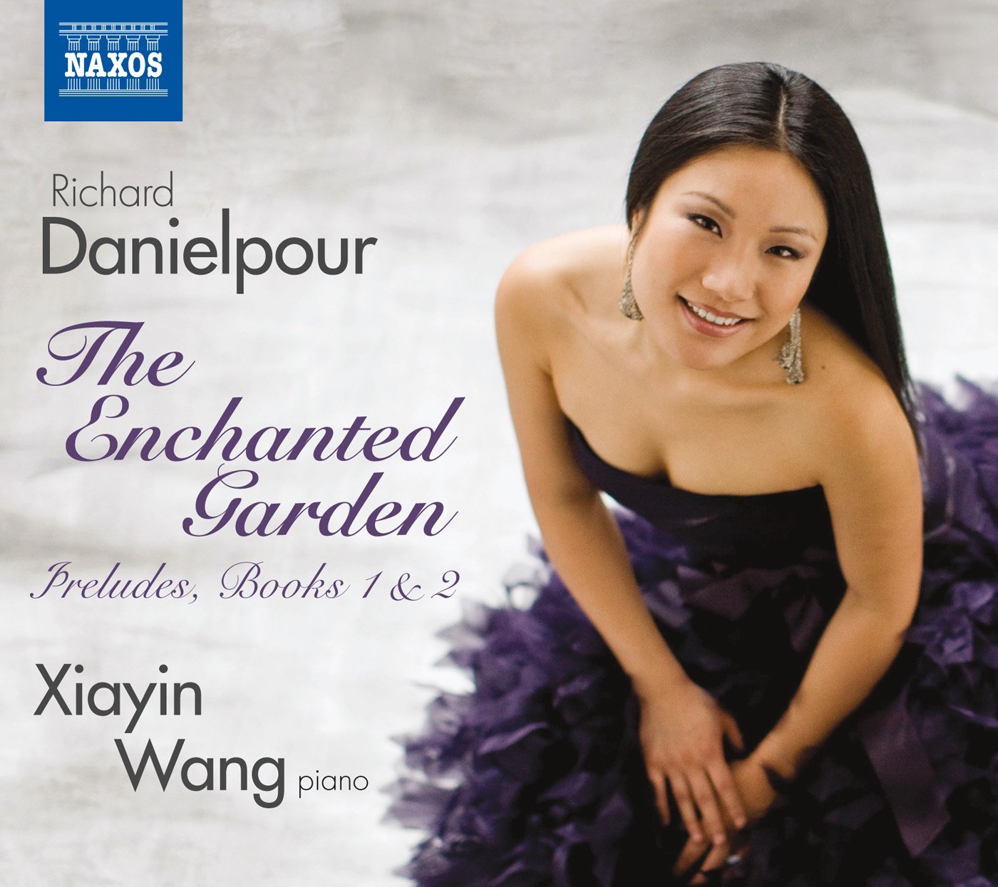 Xaiyin wang, Pianist