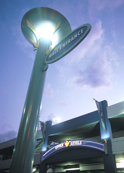 GS_glendale_mall_entrance.jpg