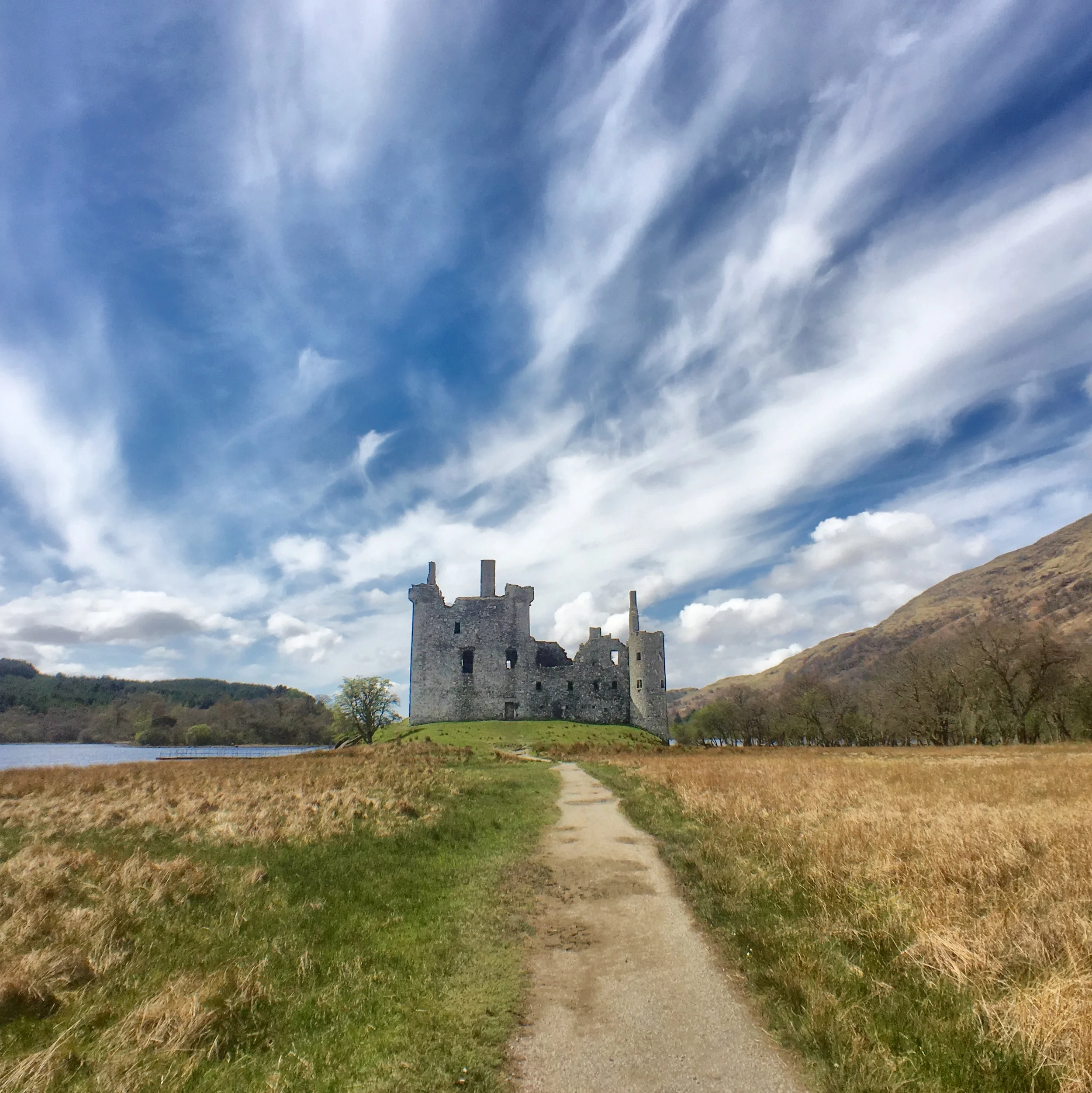 Kilchurn Castle from the distance.
