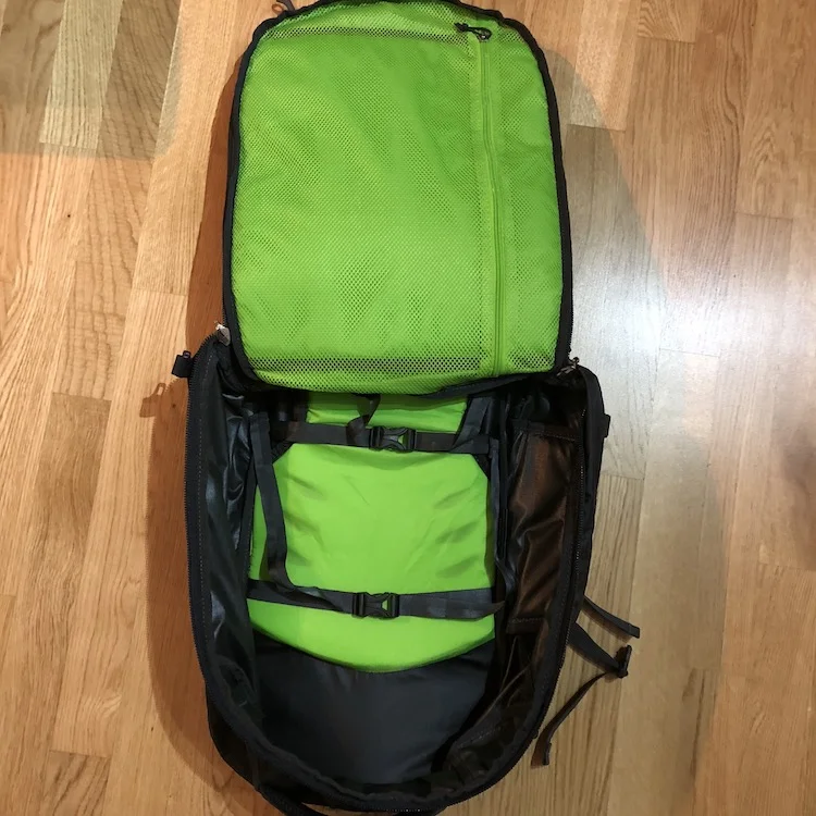 Osprey Farpoint 40 main compartment - 40L