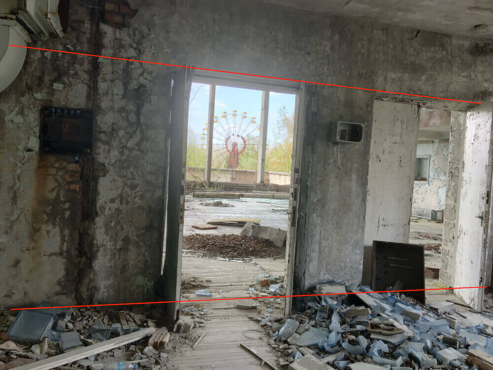 Example of horizontal perspective distortion