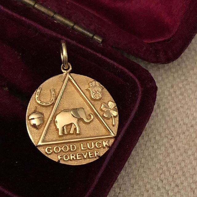 Today I am hosting the #jewelsforchange2020 AUCTION to help fund a good cause. The solid 14k Gold GOOD LUCK FOREVER pendant is one of our signature pieces and is up now for bidding (please bid below in comments). The bidding will start at $200(retail