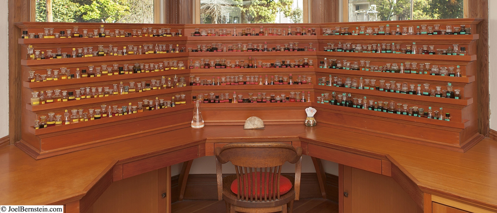 Mandy's Perfume Organ