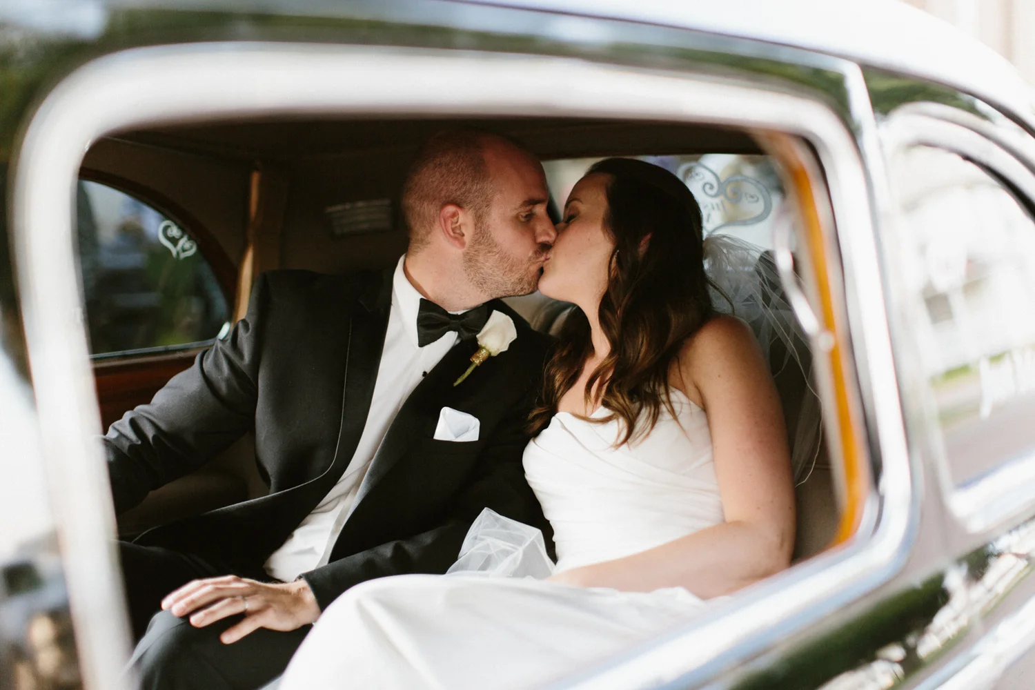 SouthDakota-Iowa-Destination-Wedding-Photographer_46.jpg