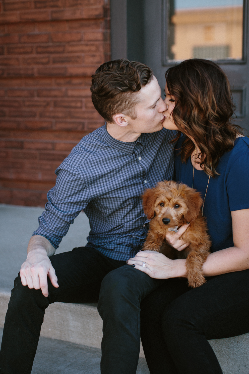 SiouxFalls_DesMoines_Wedding_Engagement_Photographer_07.jpg