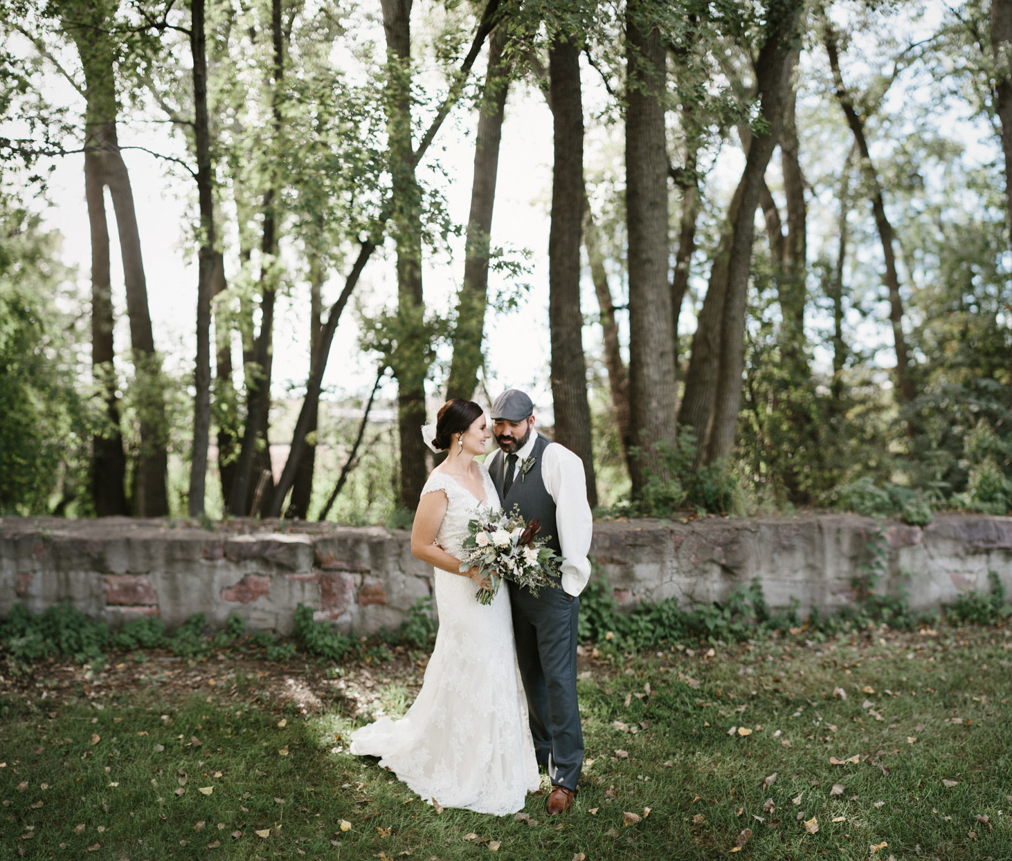 sioux_falls_desmoines_wedding_photographer_28.jpg