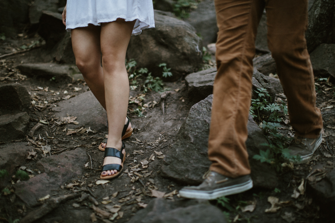 Sioux_Falls_Des_Moines_Engagement_Wedding_Photographer_02.jpg