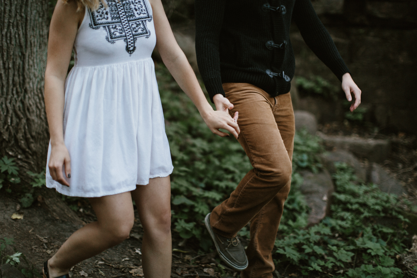 Sioux_Falls_Des_Moines_Engagement_Wedding_Photographer_10.jpg