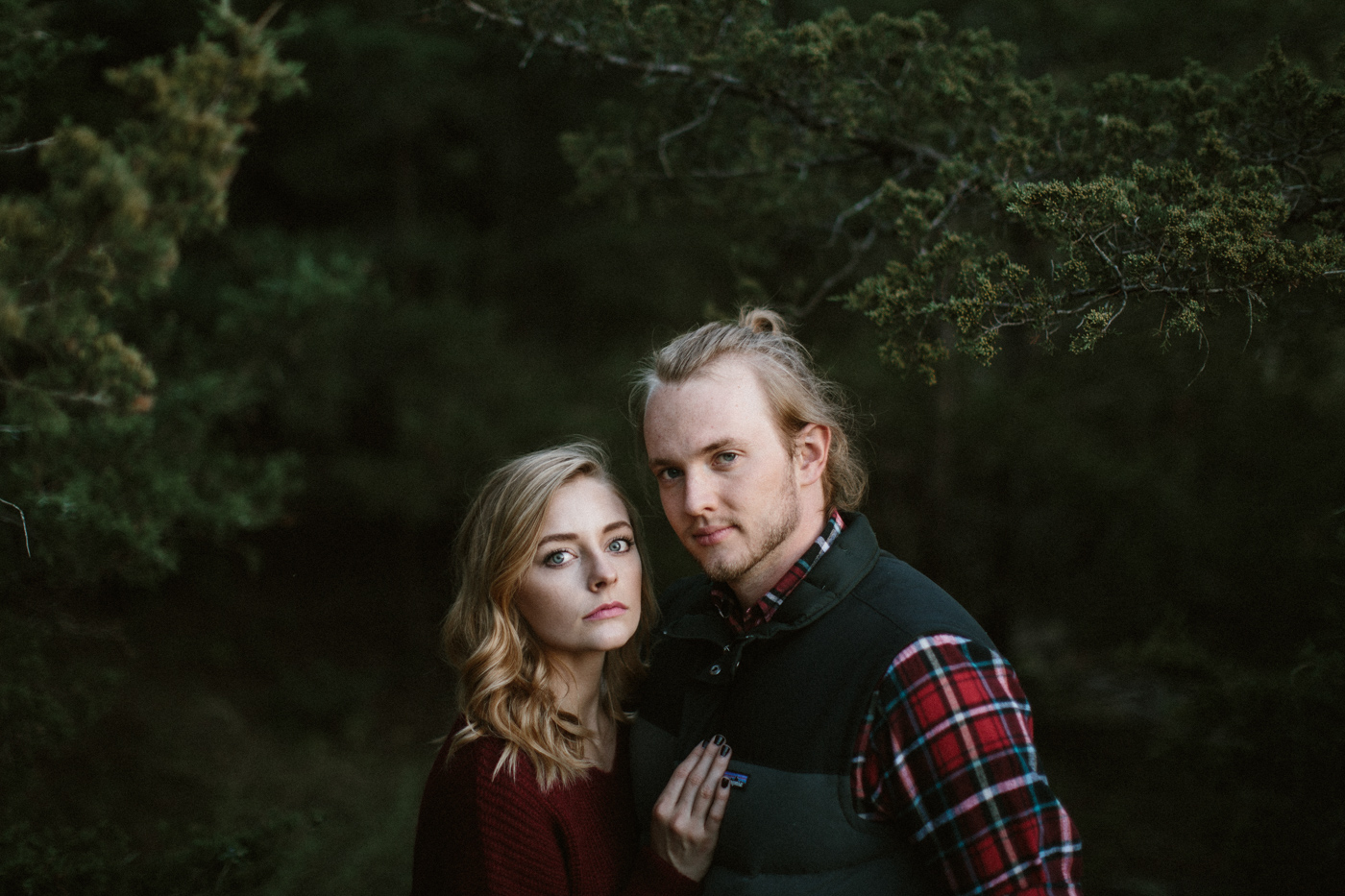 Sioux_Falls_Des_Moines_Engagement_Wedding_Photographer_49.jpg