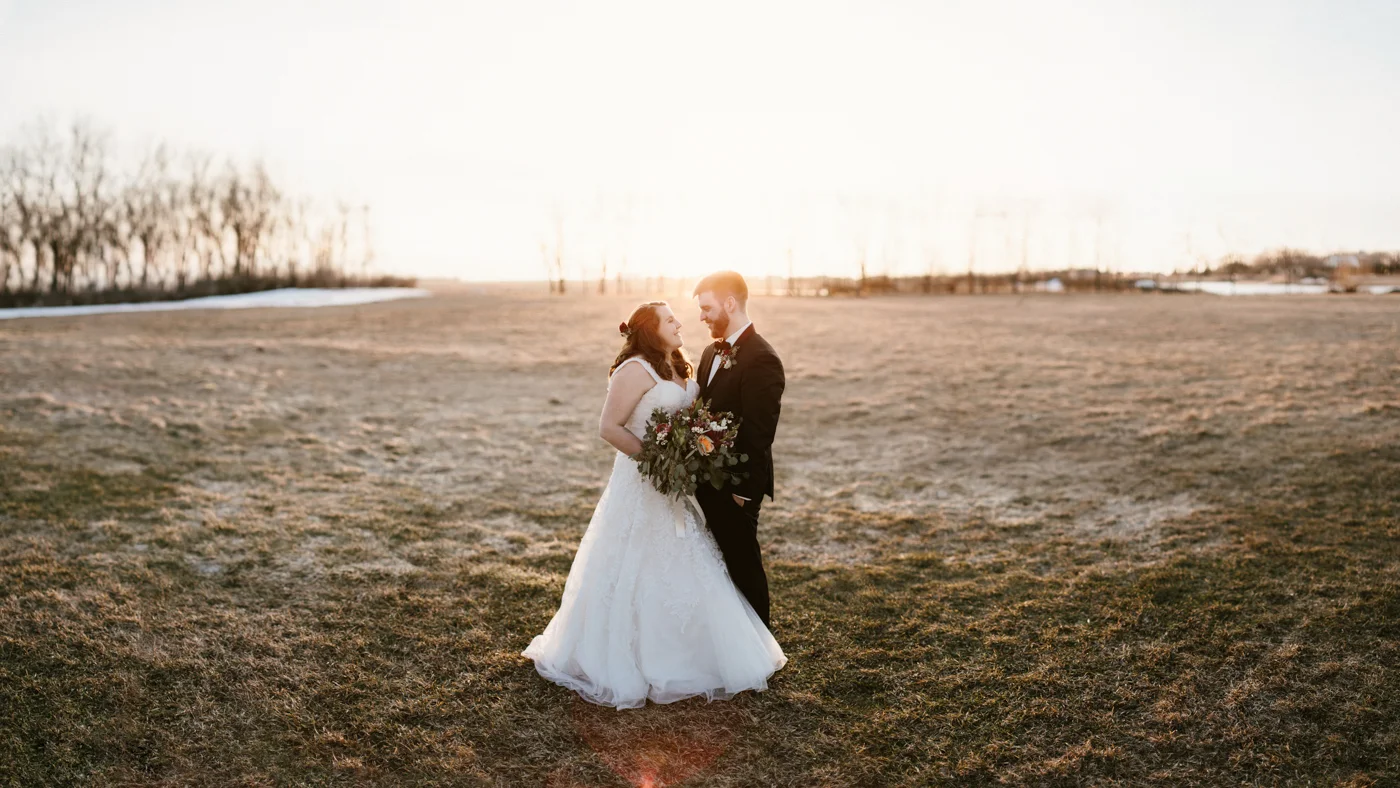 Matt&Amanda_SiouxFalls_DesMoines_Wedding_Photographer_20.jpg