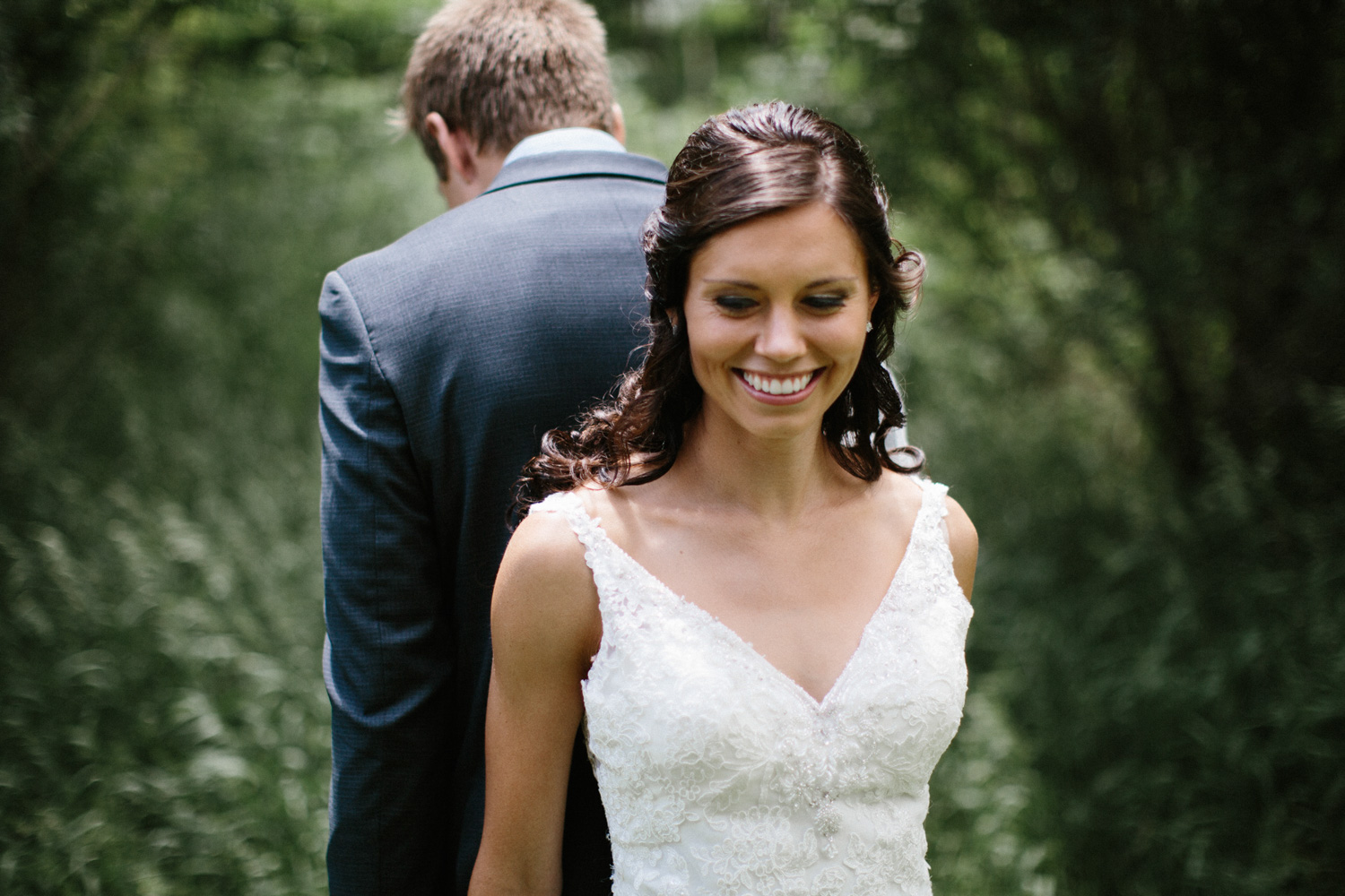 Outdoor_Wedding_SiouxFalls_MaryJoWegnerArboretum_Photographer_Calli&Jon_034.jpg