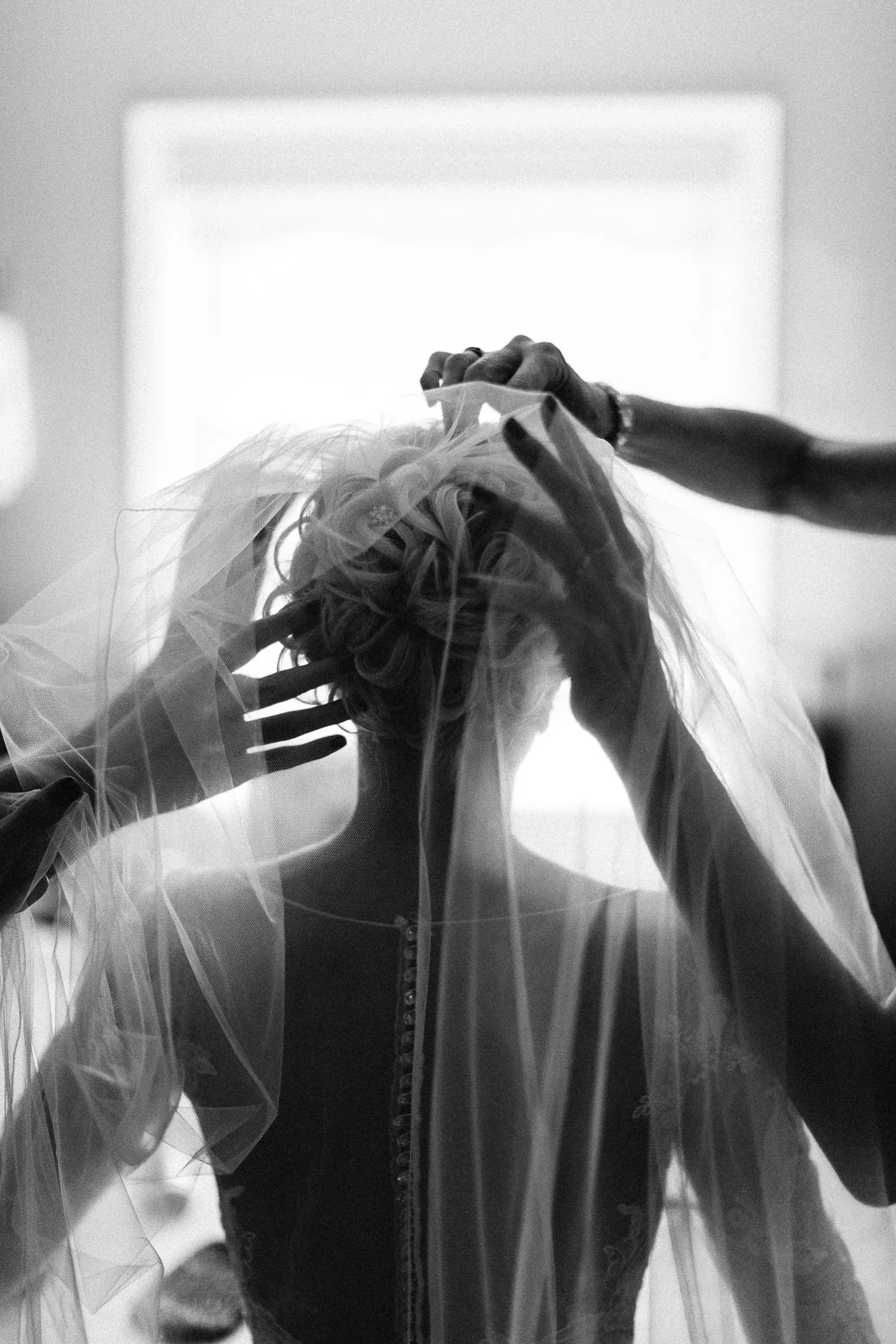Jenna&Austin_SiouxFalls_Wedding_Photographer_026.jpg