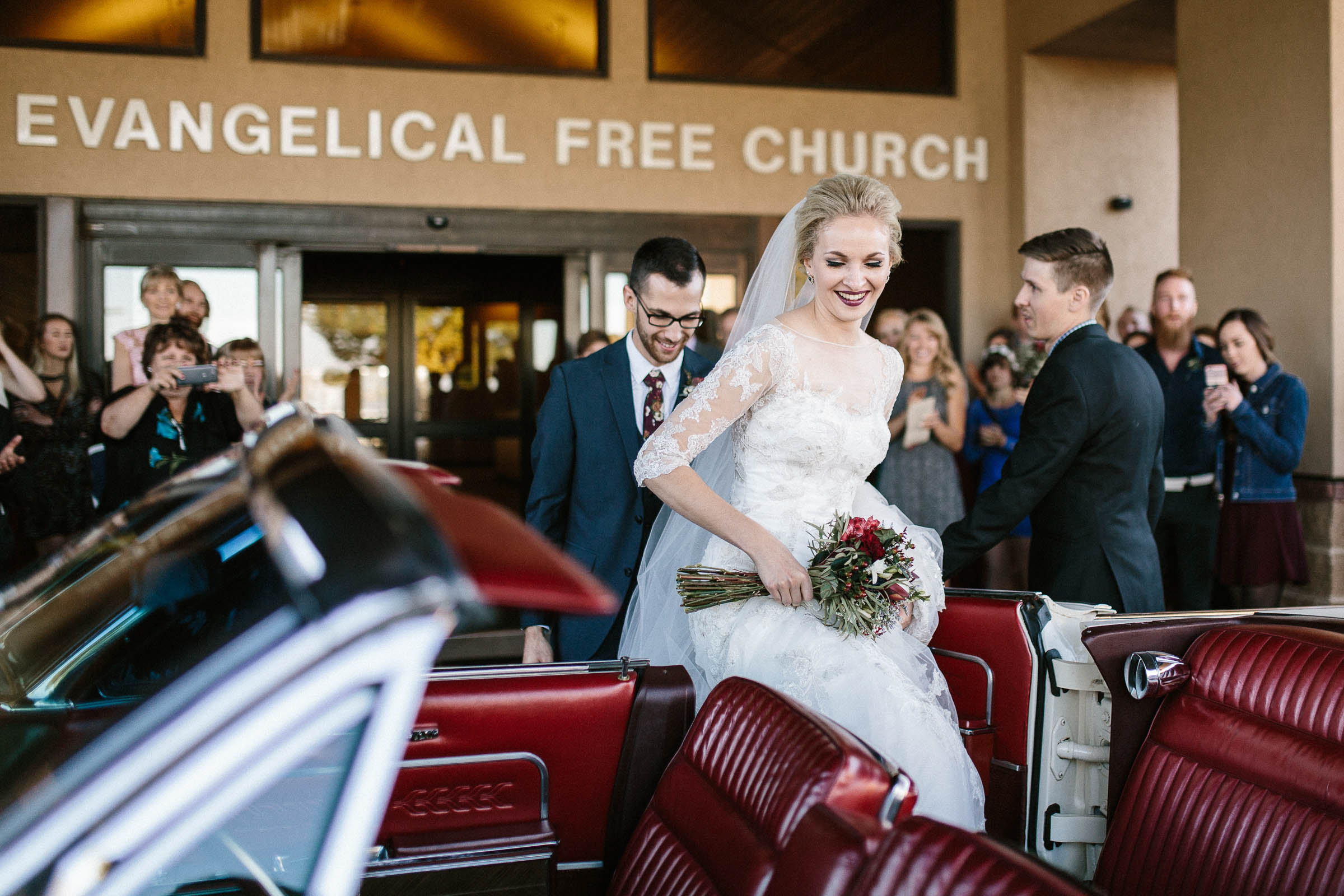 Jenna&Austin_SiouxFalls_Wedding_Photographer_082.jpg