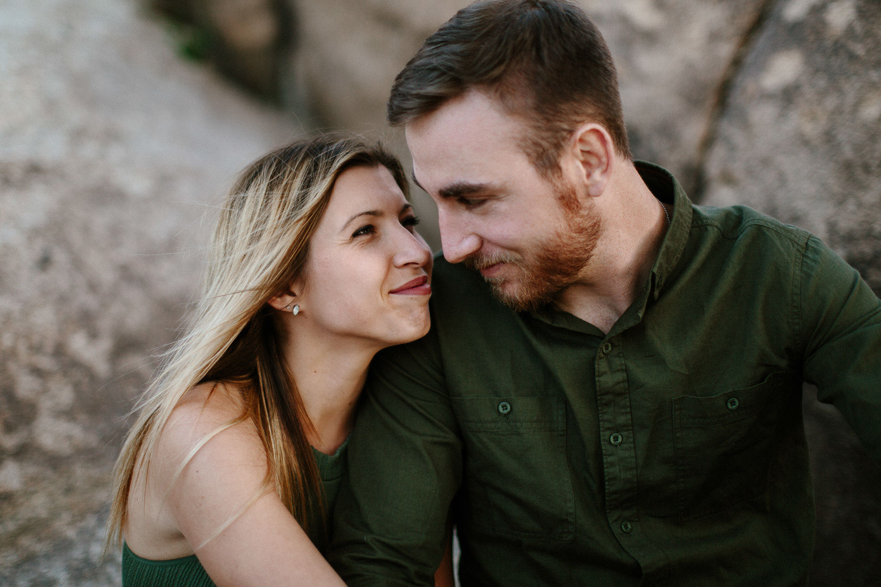 Joshua_Tree_Engagement_Wedding_Elopement_Photogapher_45.jpg