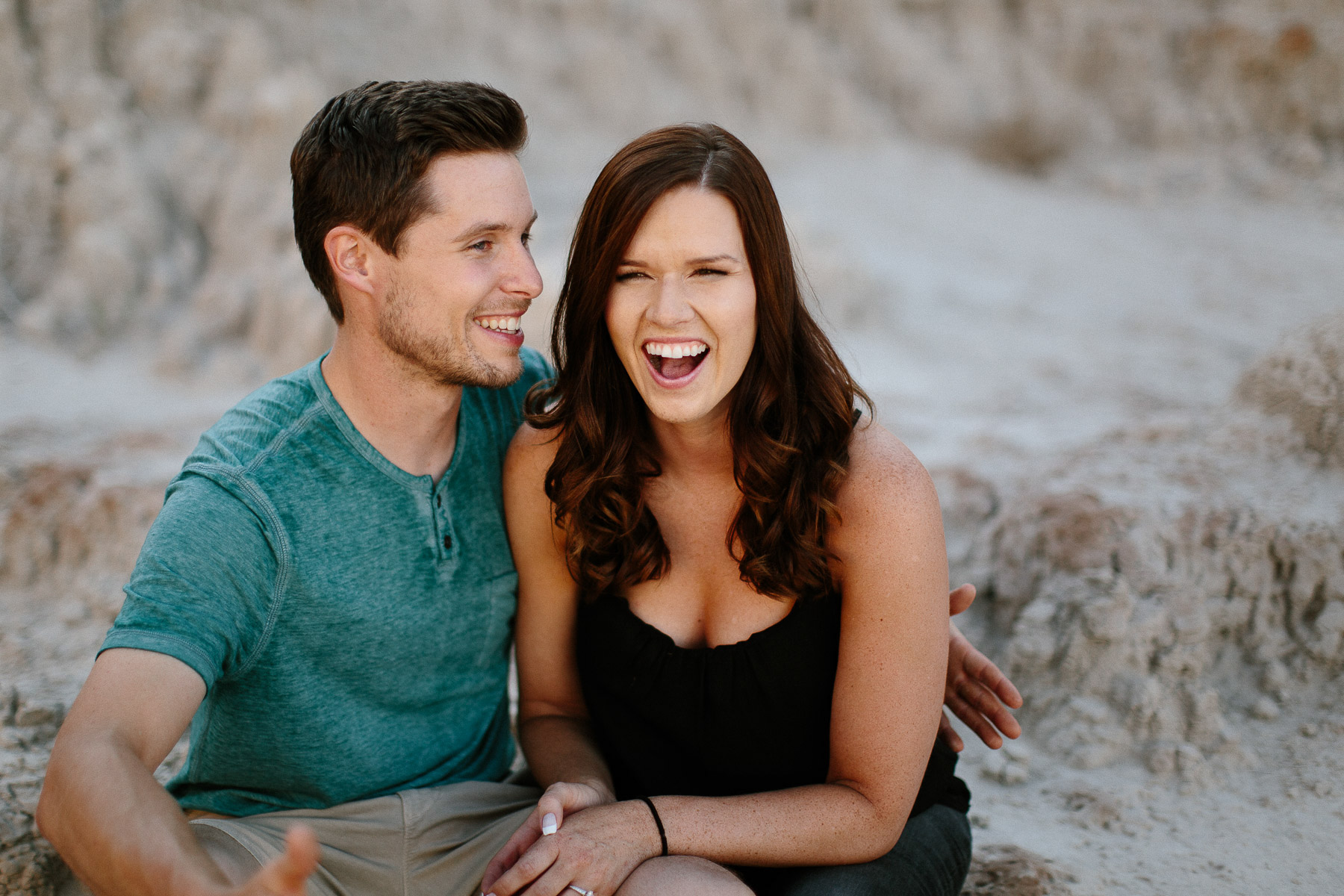 Alyssa&Forrest_Badlands_Adventure_Engagement_05.jpg