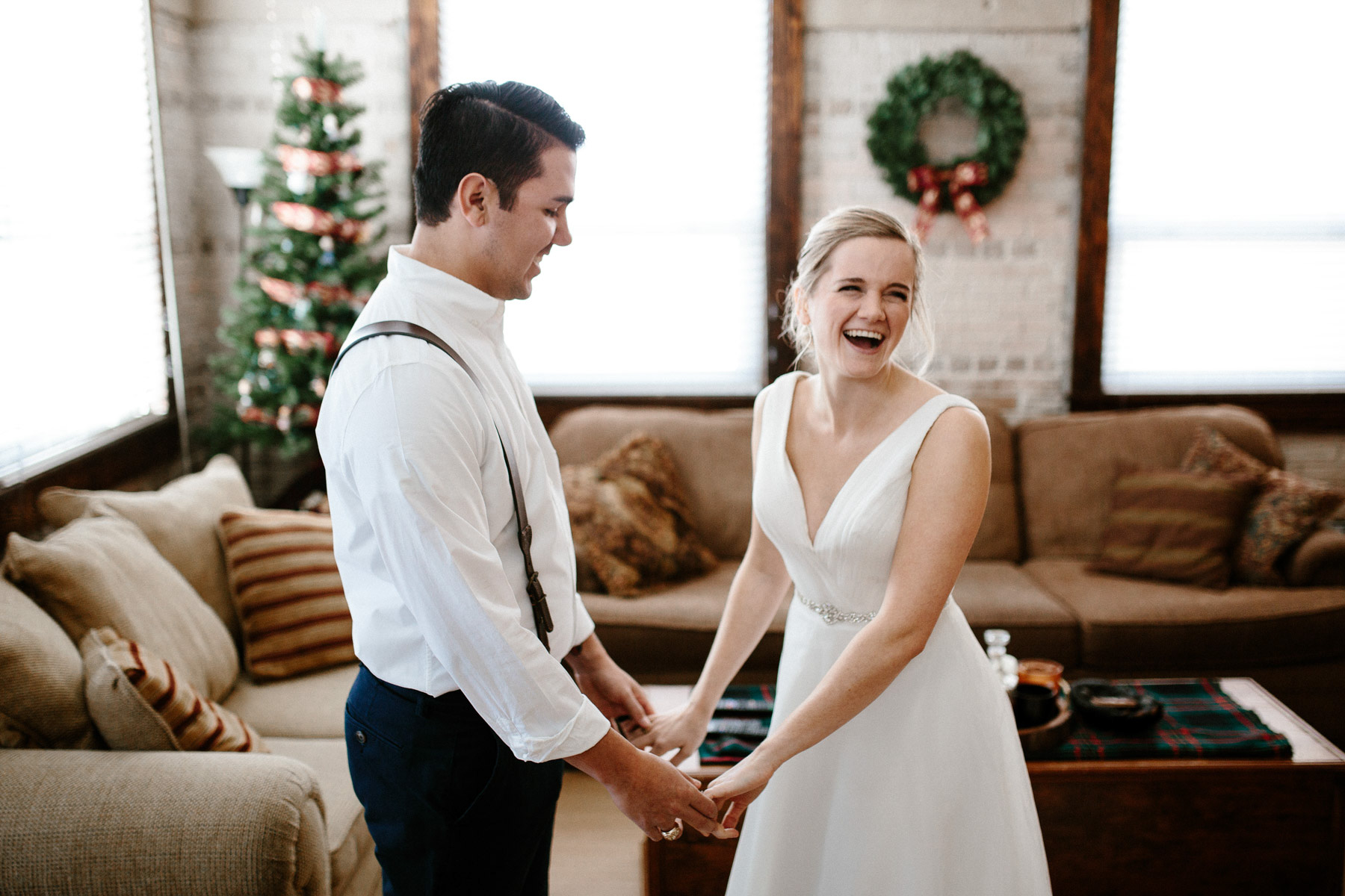 sioux-falls-black-hills-rapid-city-elopement-wedding-adventure-photographer-custer-sylvan-lake-17.jpg