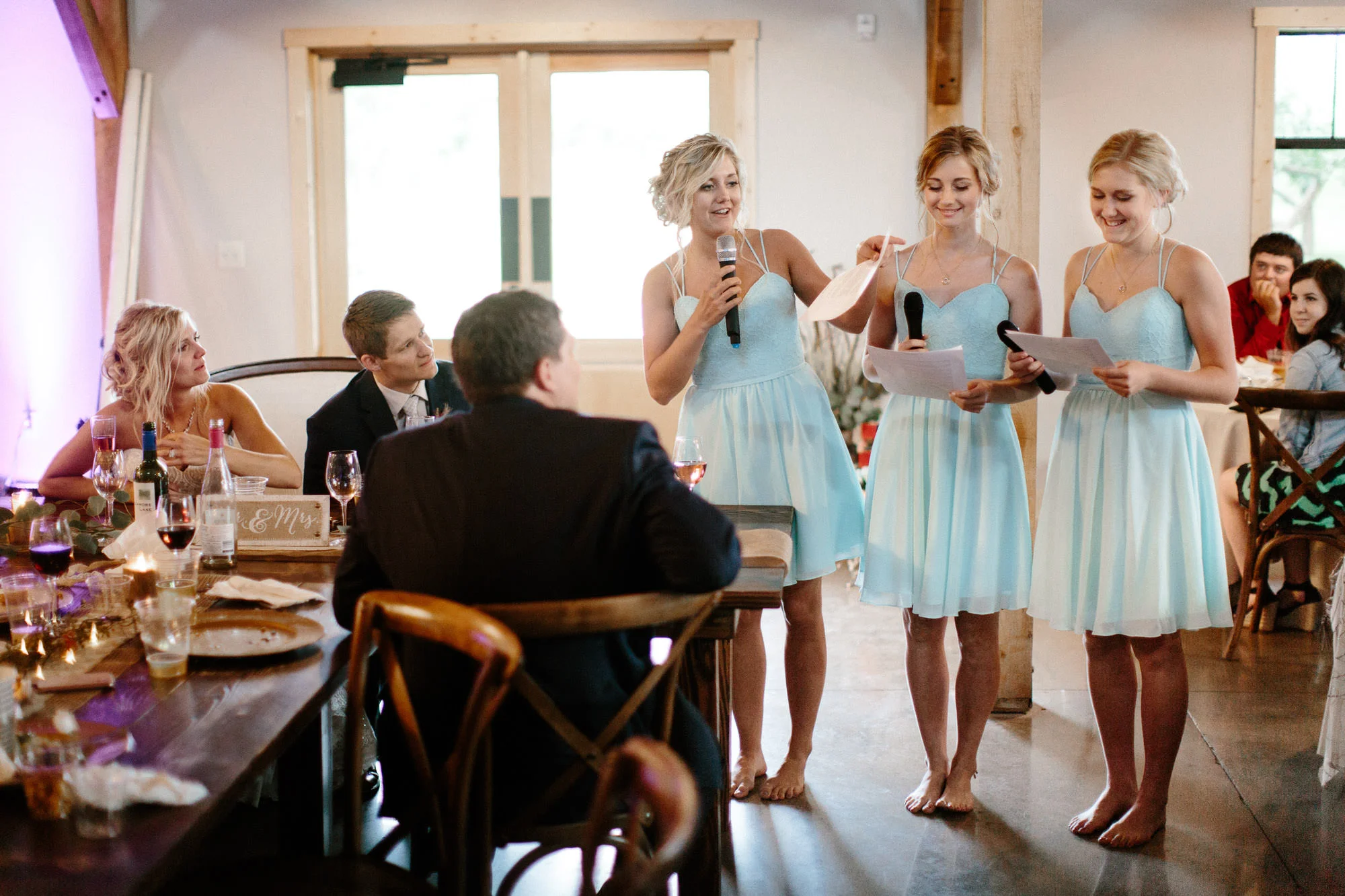 meadow-barn-wedding-sioux-falls-south-dakota-romantic-adventerous-michael-liedtke-photography072.jpg