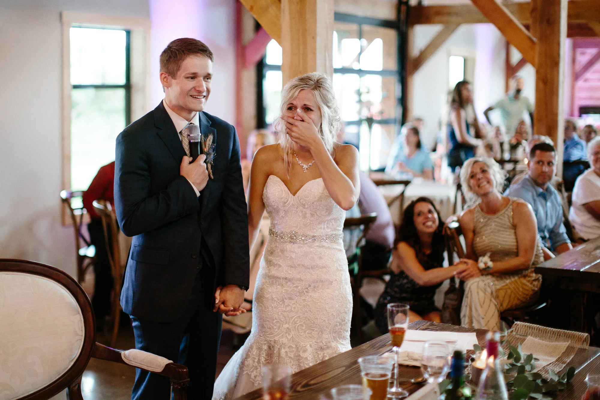 meadow-barn-wedding-sioux-falls-south-dakota-romantic-adventerous-michael-liedtke-photography076.jpg