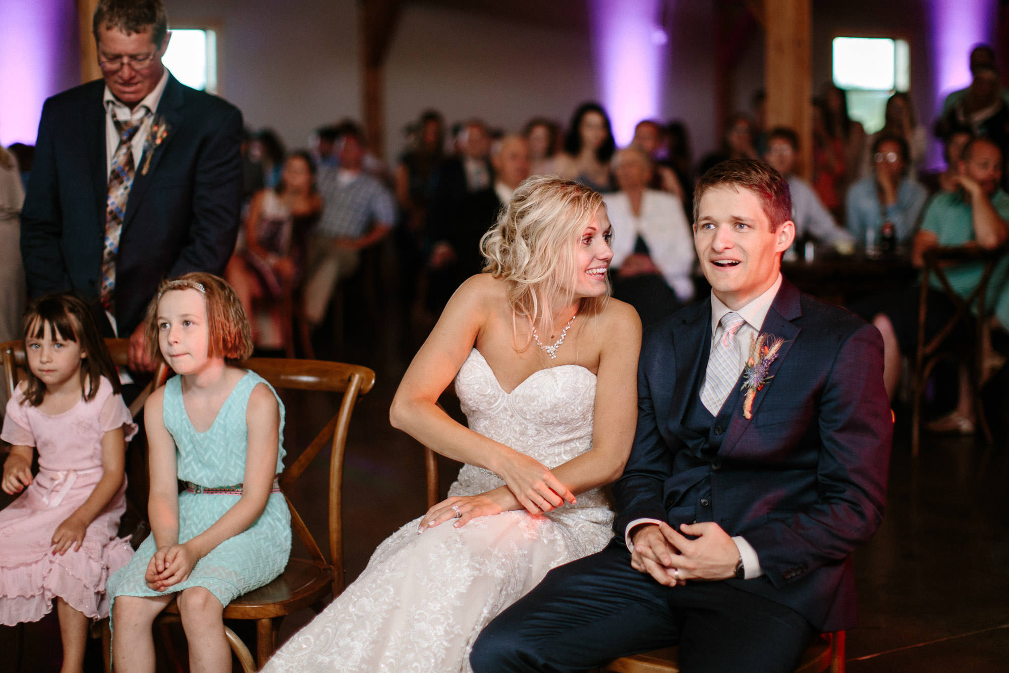 meadow-barn-wedding-sioux-falls-south-dakota-romantic-adventerous-michael-liedtke-photography118.jpg