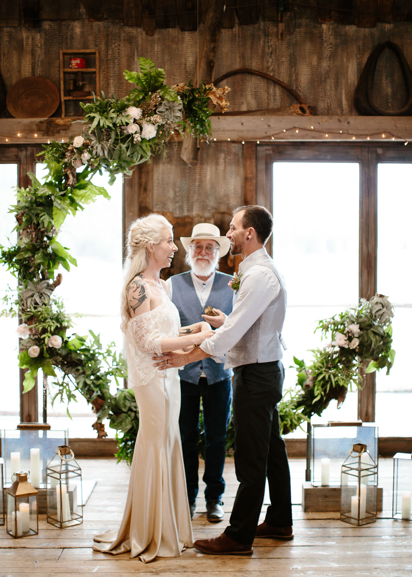 bucci-barn-wedding-elopement-evergreen-boulder-denver-colorado-adventerous-romantic-timeless-065.jpg