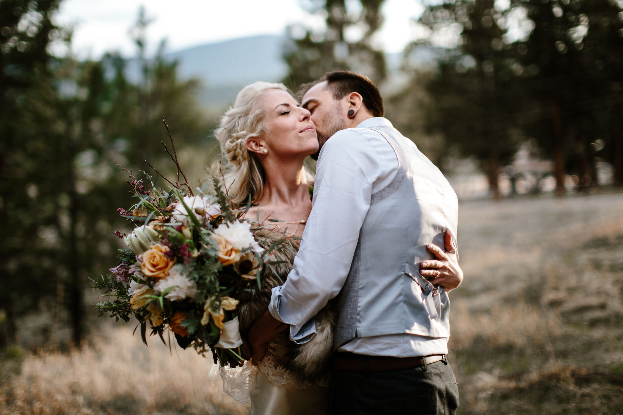 bucci-barn-wedding-elopement-evergreen-boulder-denver-colorado-adventerous-romantic-timeless-089.jpg