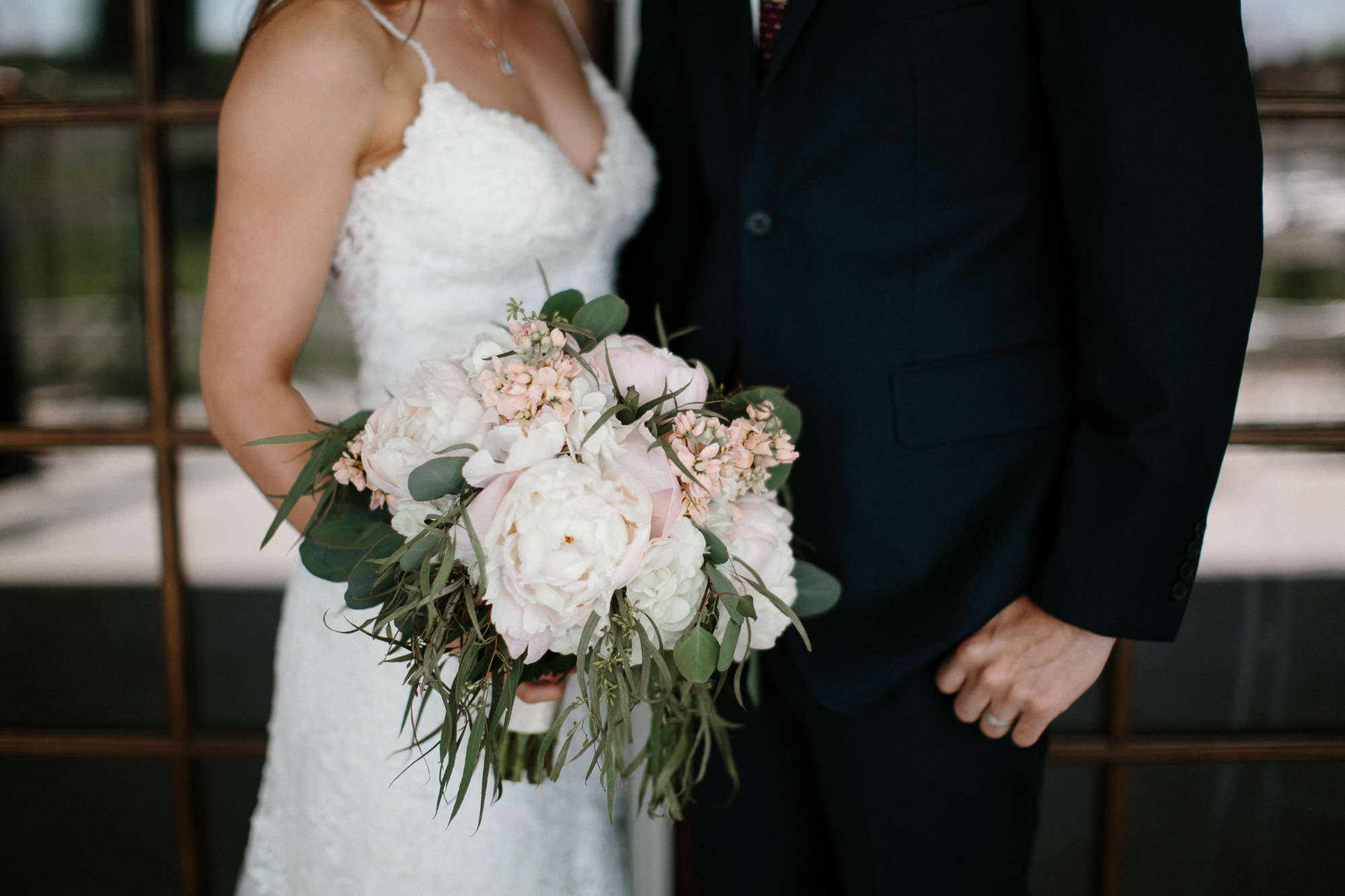 wedding-elopement-adventerous-romantic-timeless-south-dakota-blue-haven-barn-026.jpg