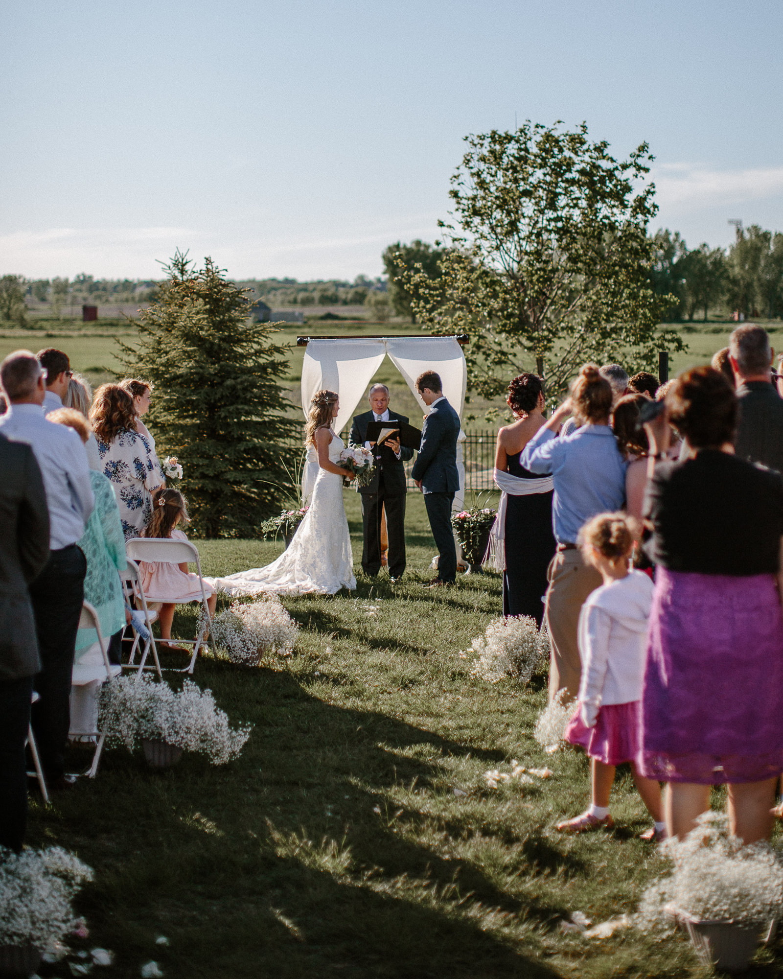 wedding-elopement-adventerous-romantic-timeless-south-dakota-blue-haven-barn-040.jpg