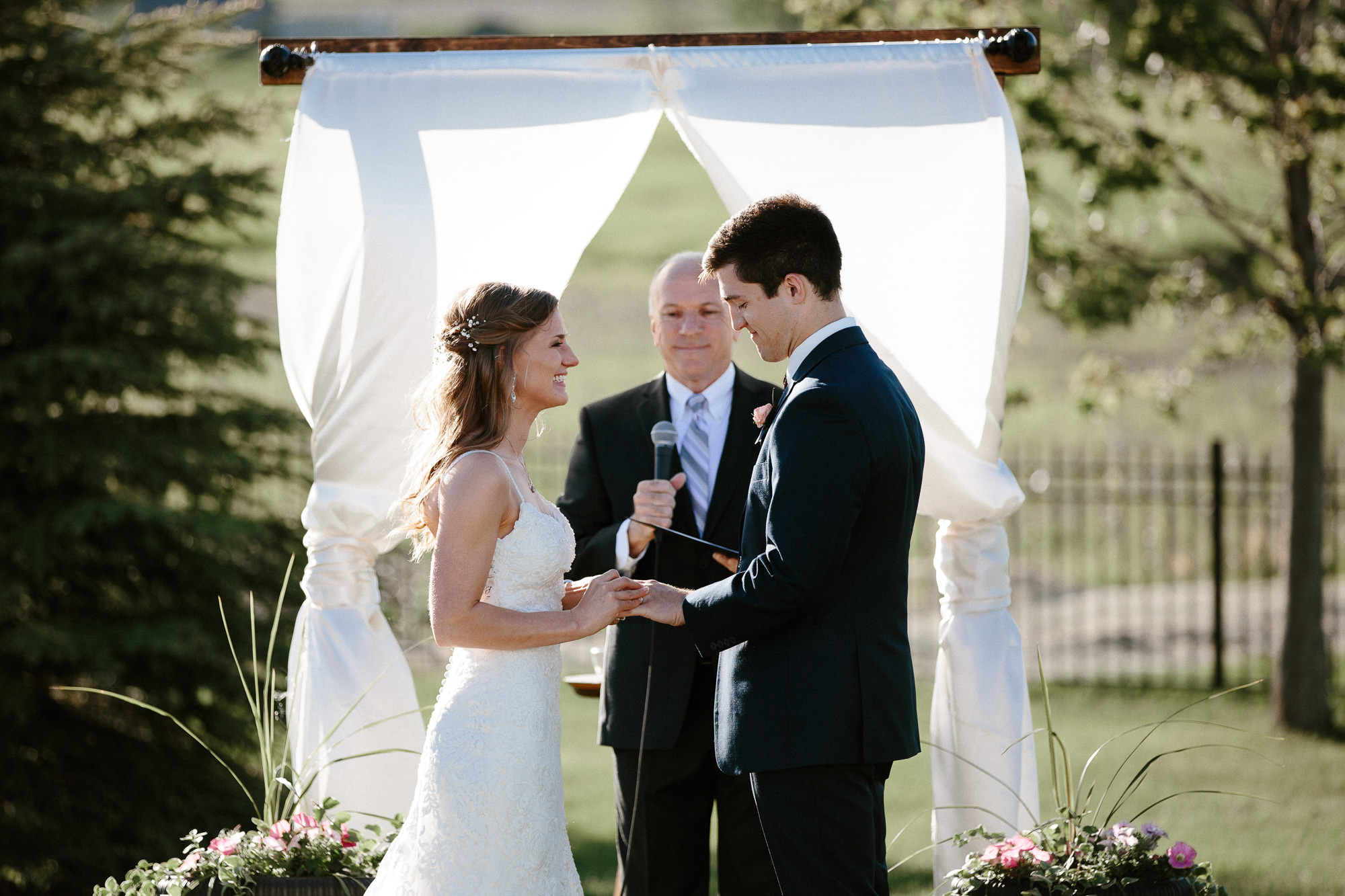 wedding-elopement-adventerous-romantic-timeless-south-dakota-blue-haven-barn-048.jpg