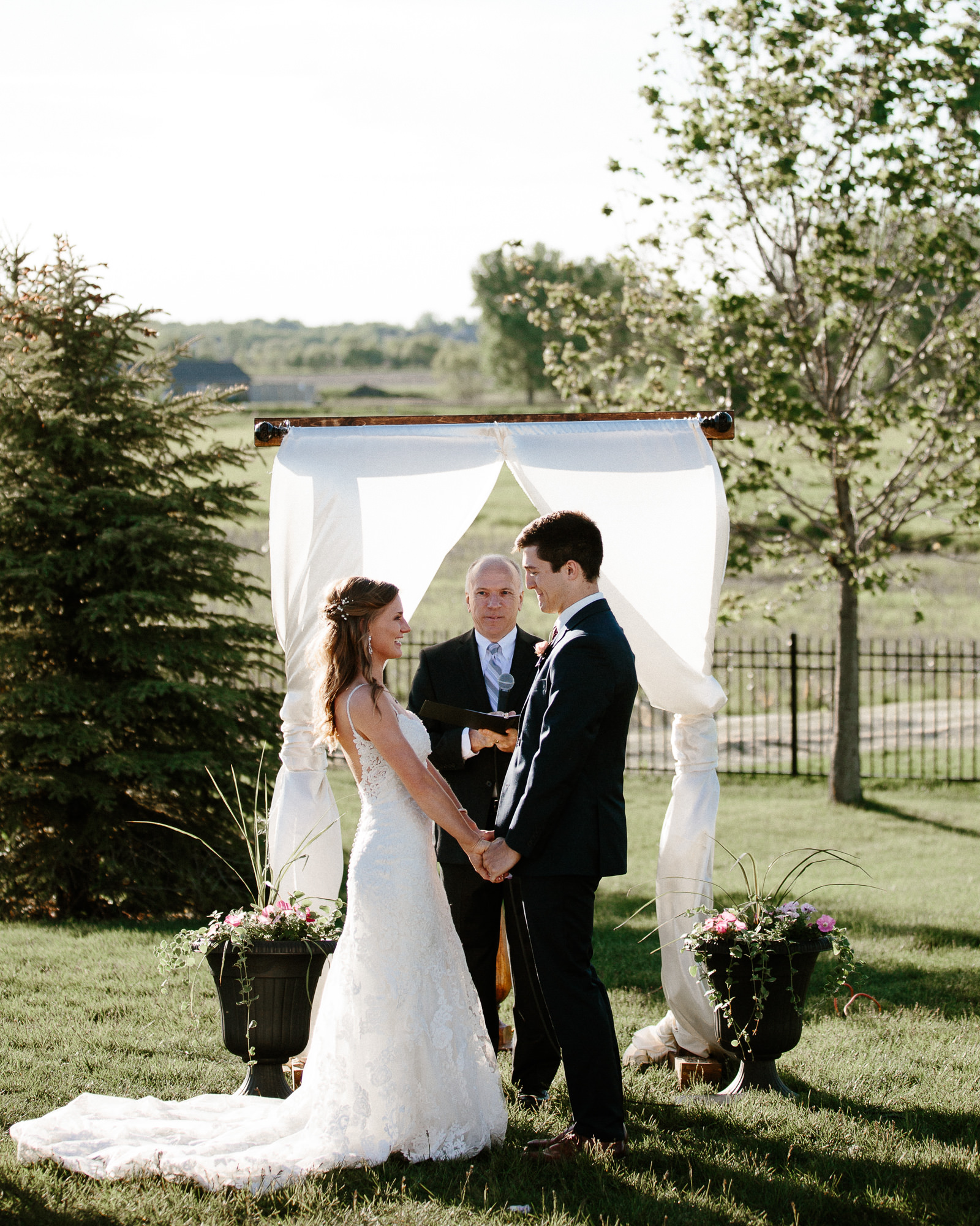 wedding-elopement-adventerous-romantic-timeless-south-dakota-blue-haven-barn-055.jpg