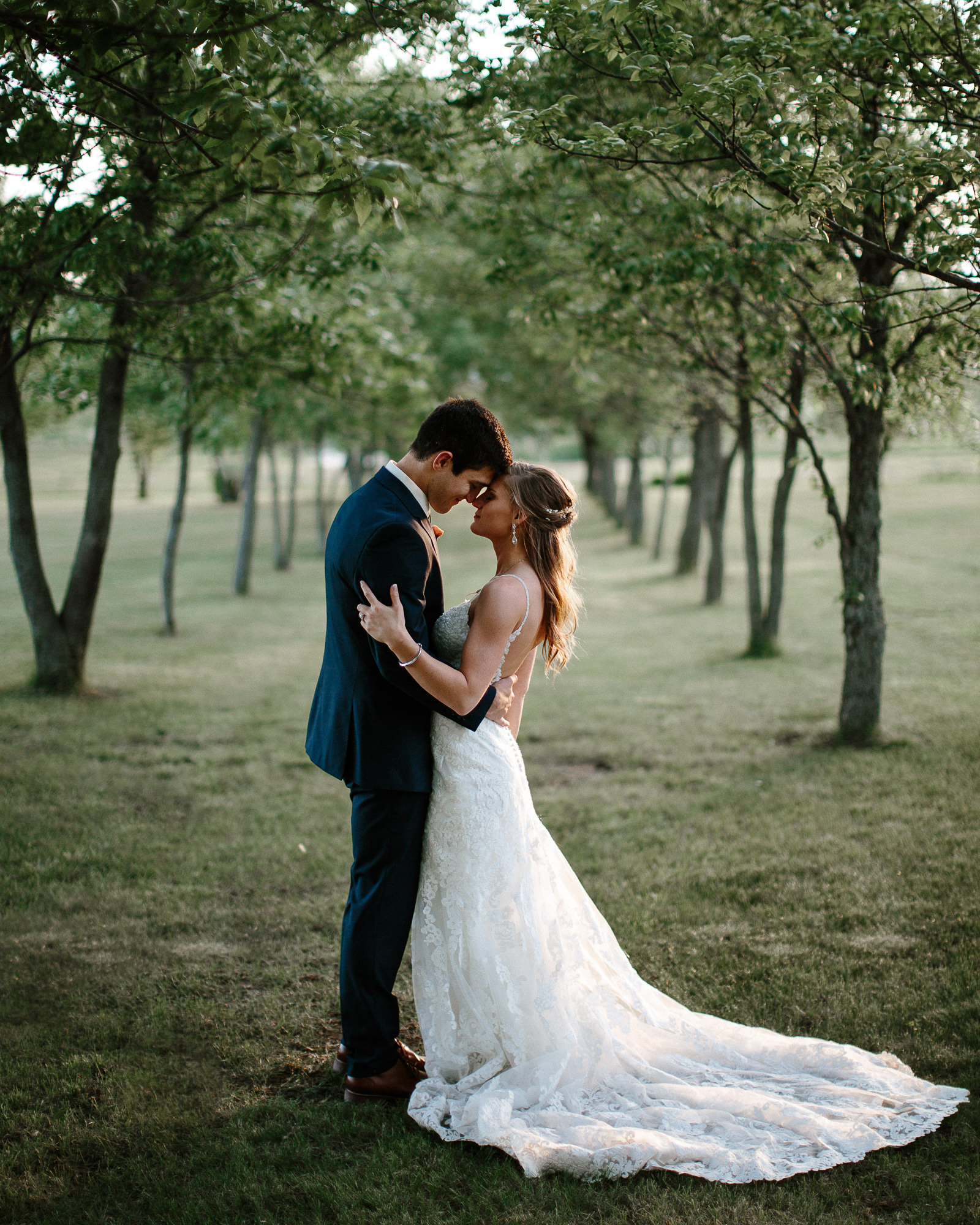 wedding-elopement-adventerous-romantic-timeless-south-dakota-blue-haven-barn-077.jpg