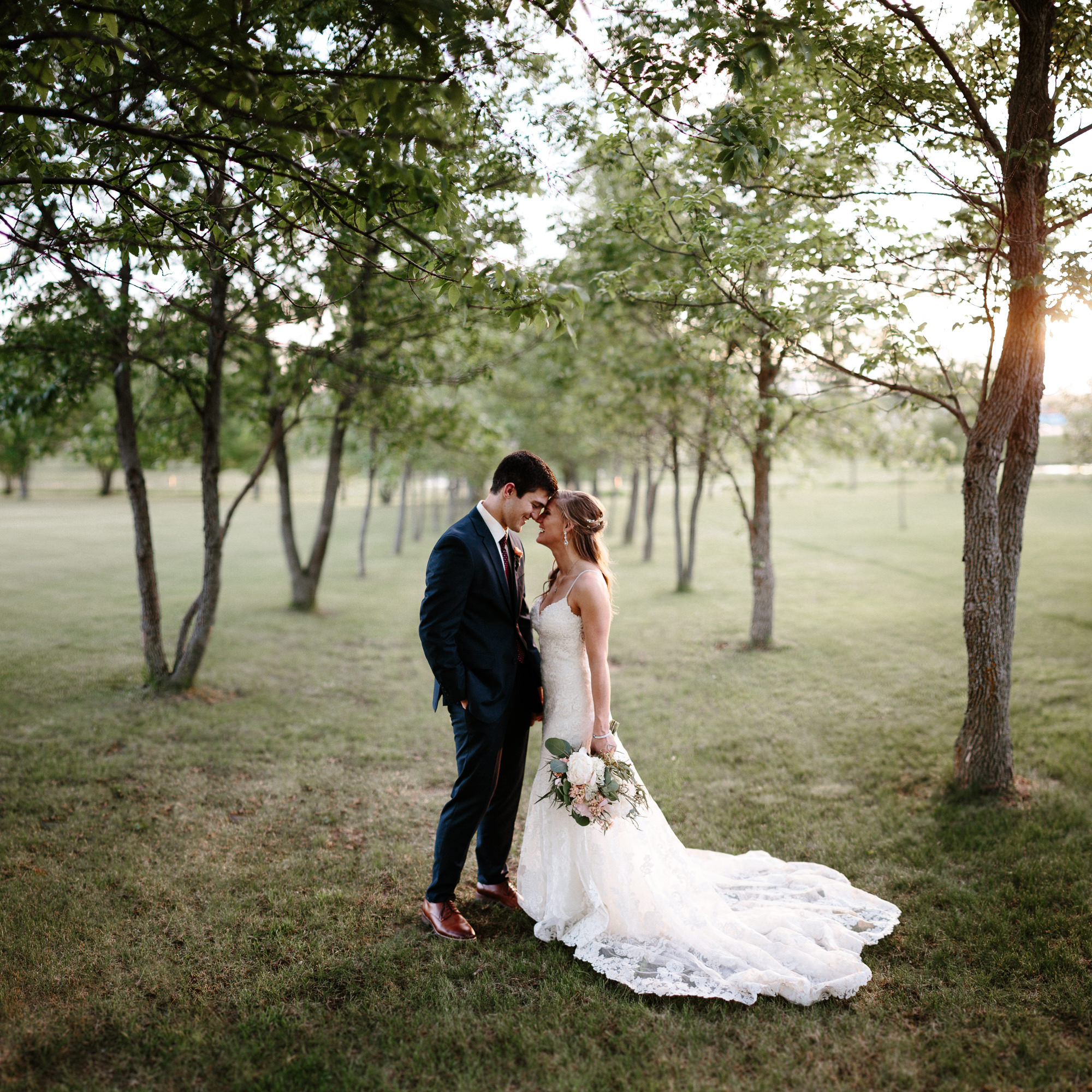 wedding-elopement-adventerous-romantic-timeless-south-dakota-blue-haven-barn-081.jpg