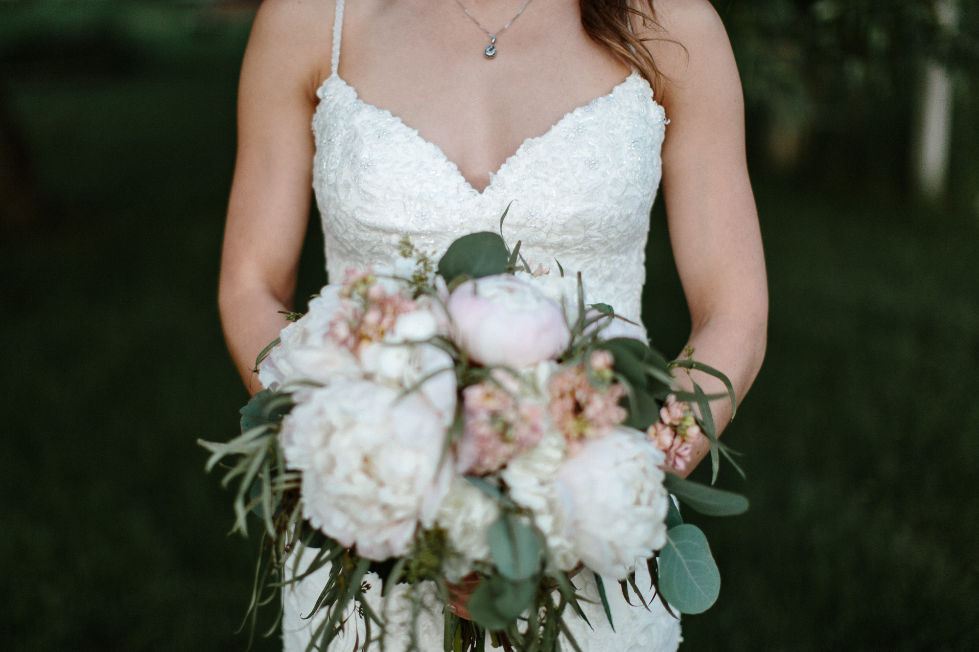 wedding-elopement-adventerous-romantic-timeless-south-dakota-blue-haven-barn-095.jpg