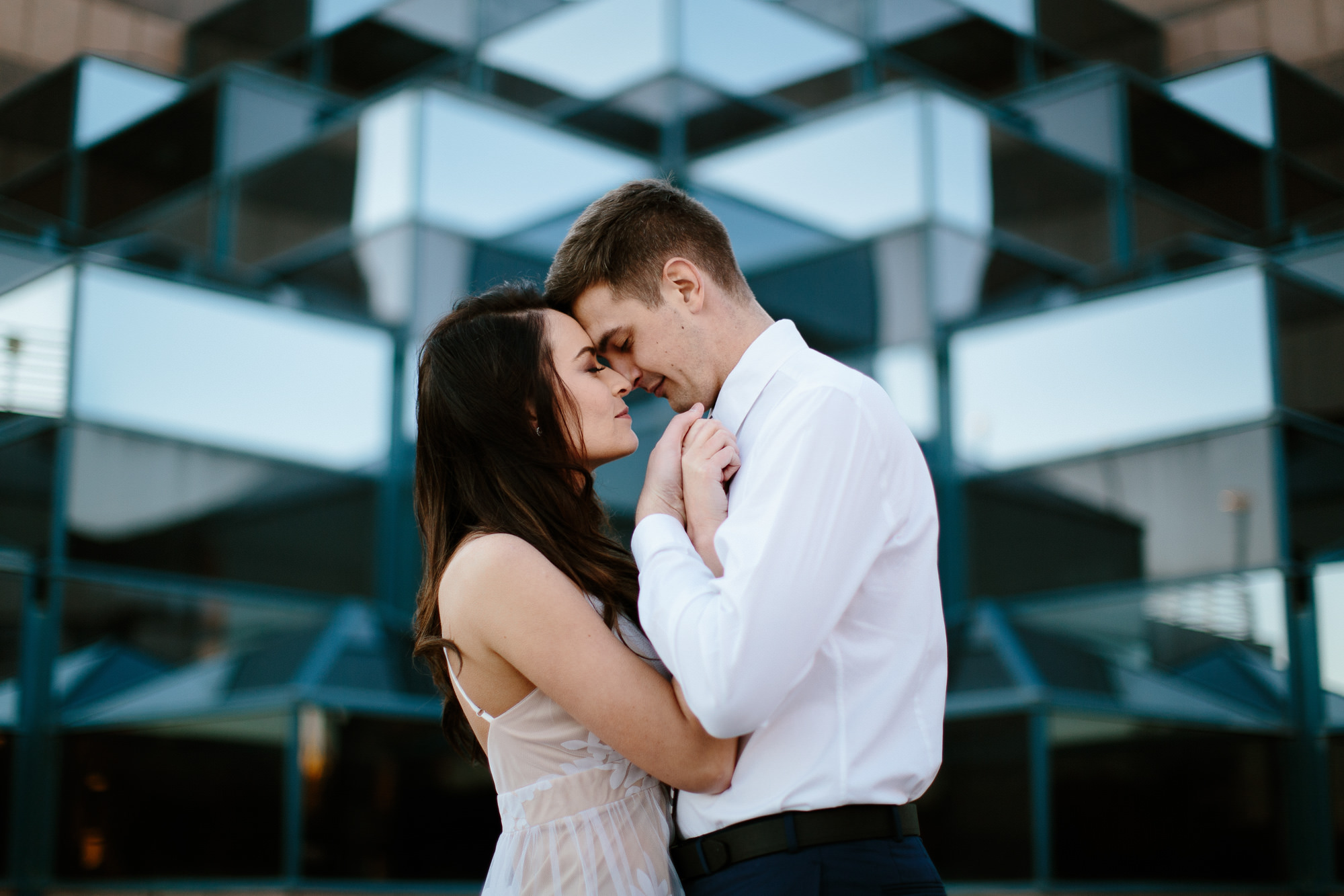 wedding-elopement-adventerous-romantic-timeless-des-moines-siouxfalls-photography-19.jpg