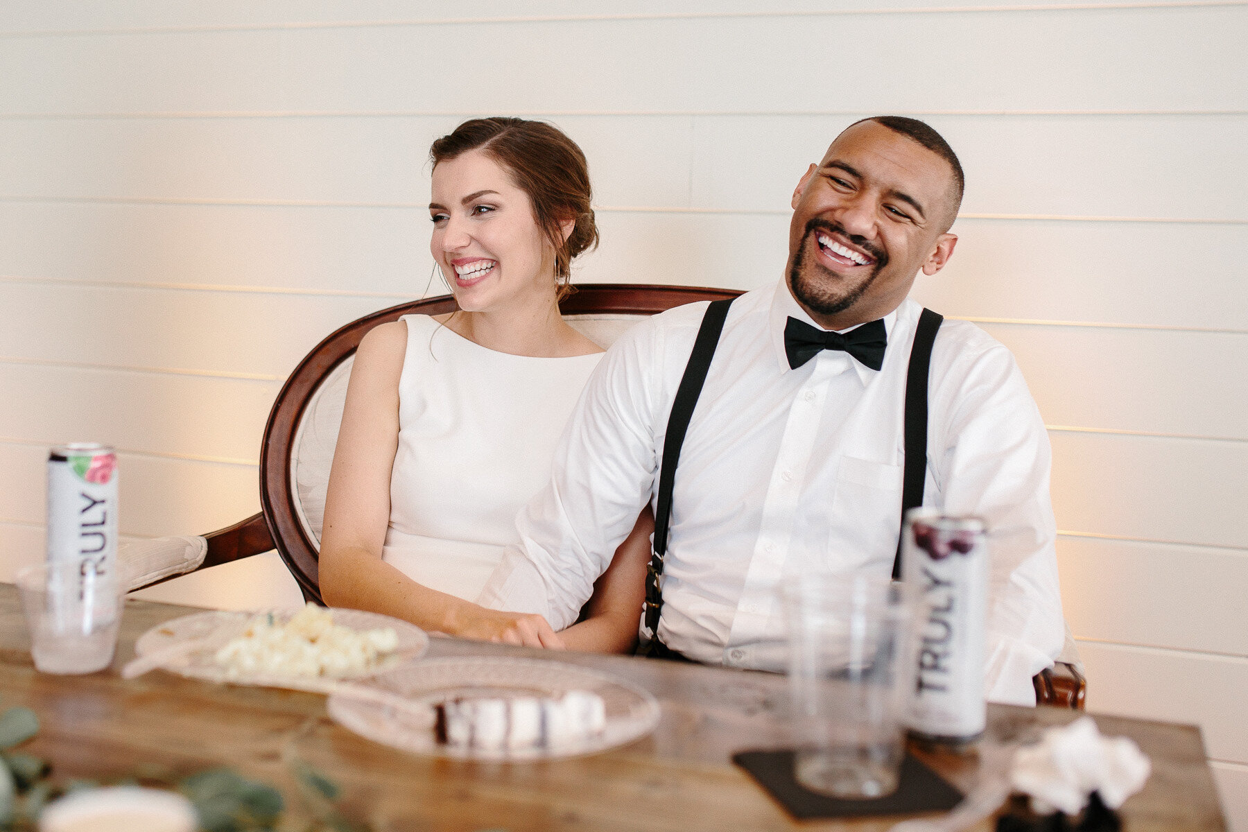 veranda-meadow-barn-sioux-falls-wedding-photographer-101.jpg