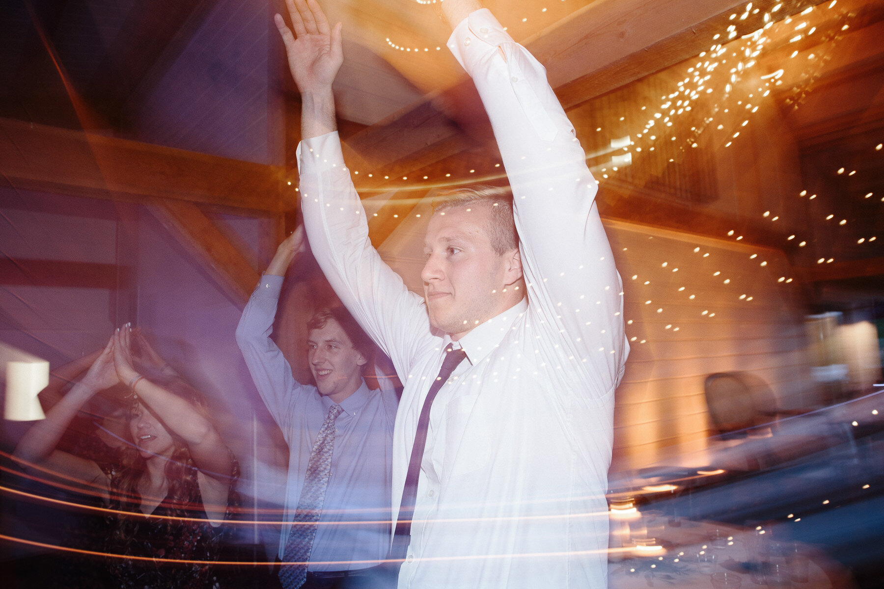 veranda-meadow-barn-sioux-falls-wedding-photographer-114.jpg