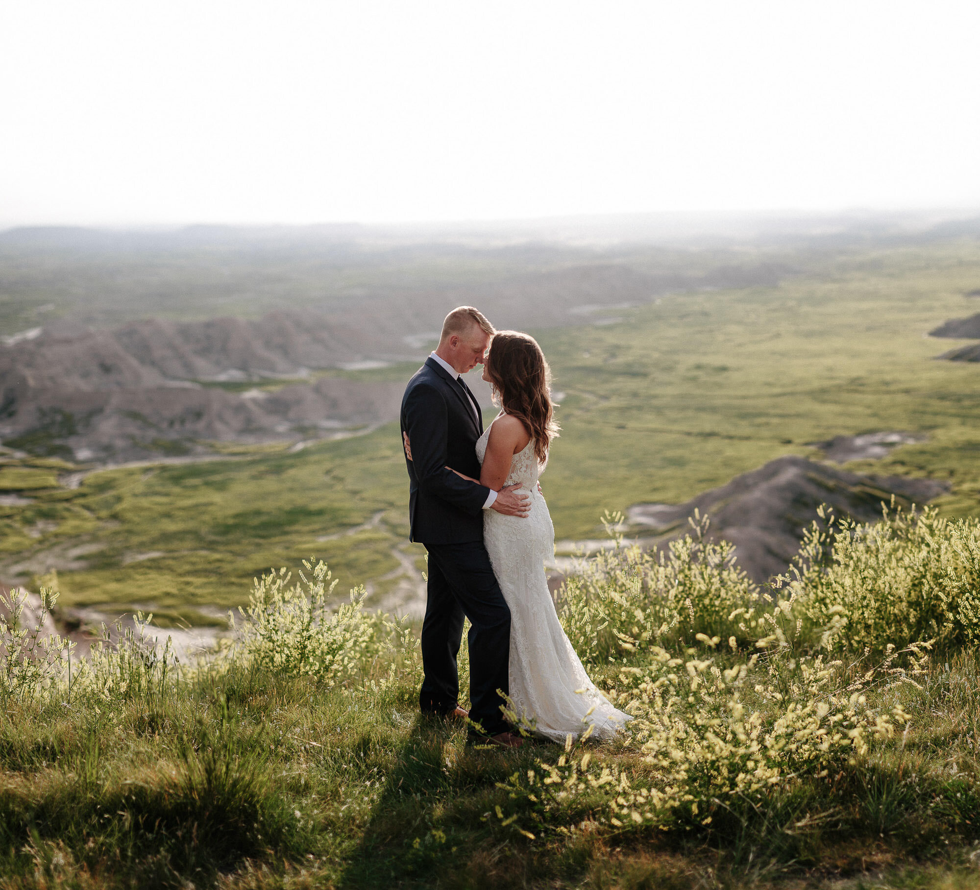 badlands-national-park-elopment-photographer-intimate-wedding-sheep-mountain-table-black-hills-43.jpg
