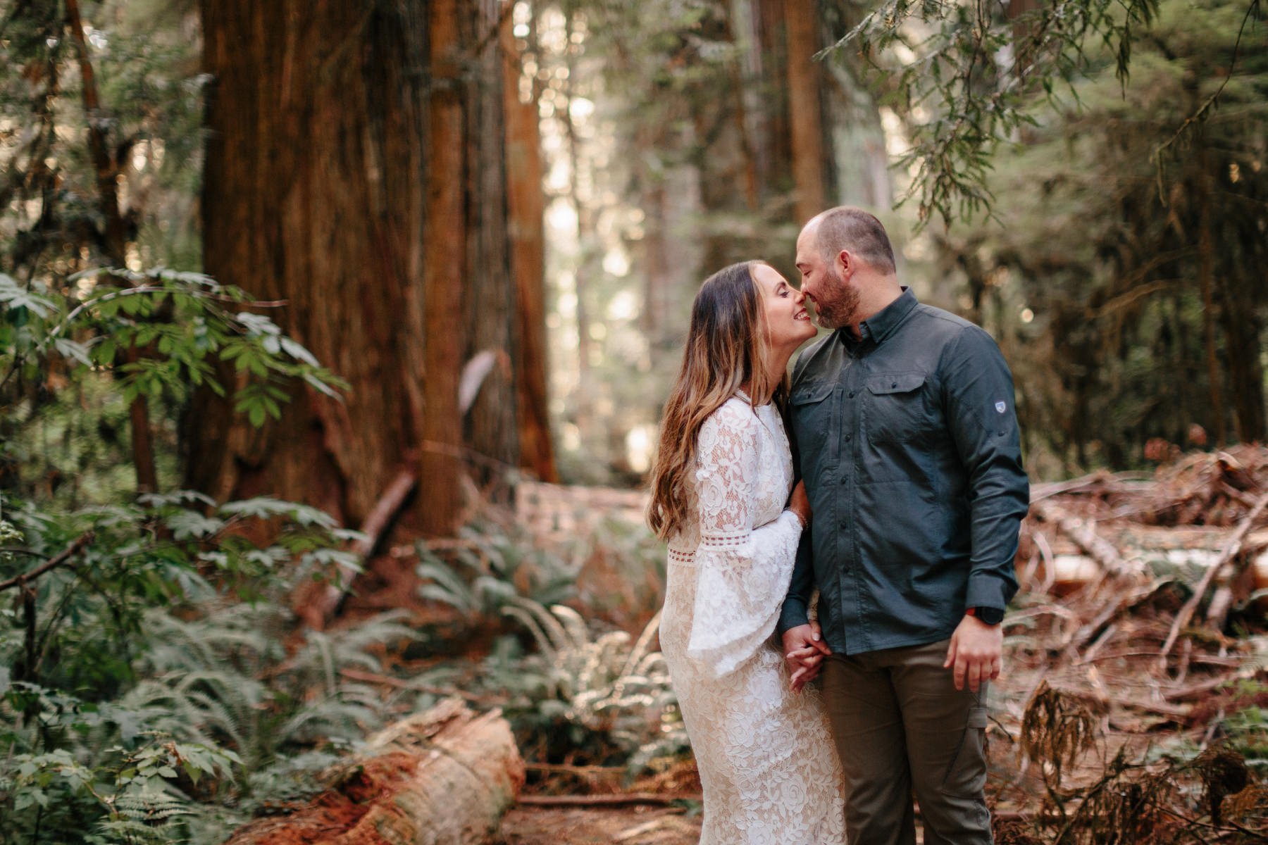 jedediah-smith-redwoods-southern-oregon-coast-wedding-elopement-photographer-michael-liedtke-013.jpg