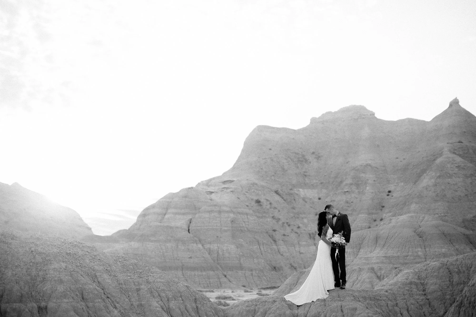 badlands-national-park-elopement-adventure-photographer-michael-liedtke34.jpg