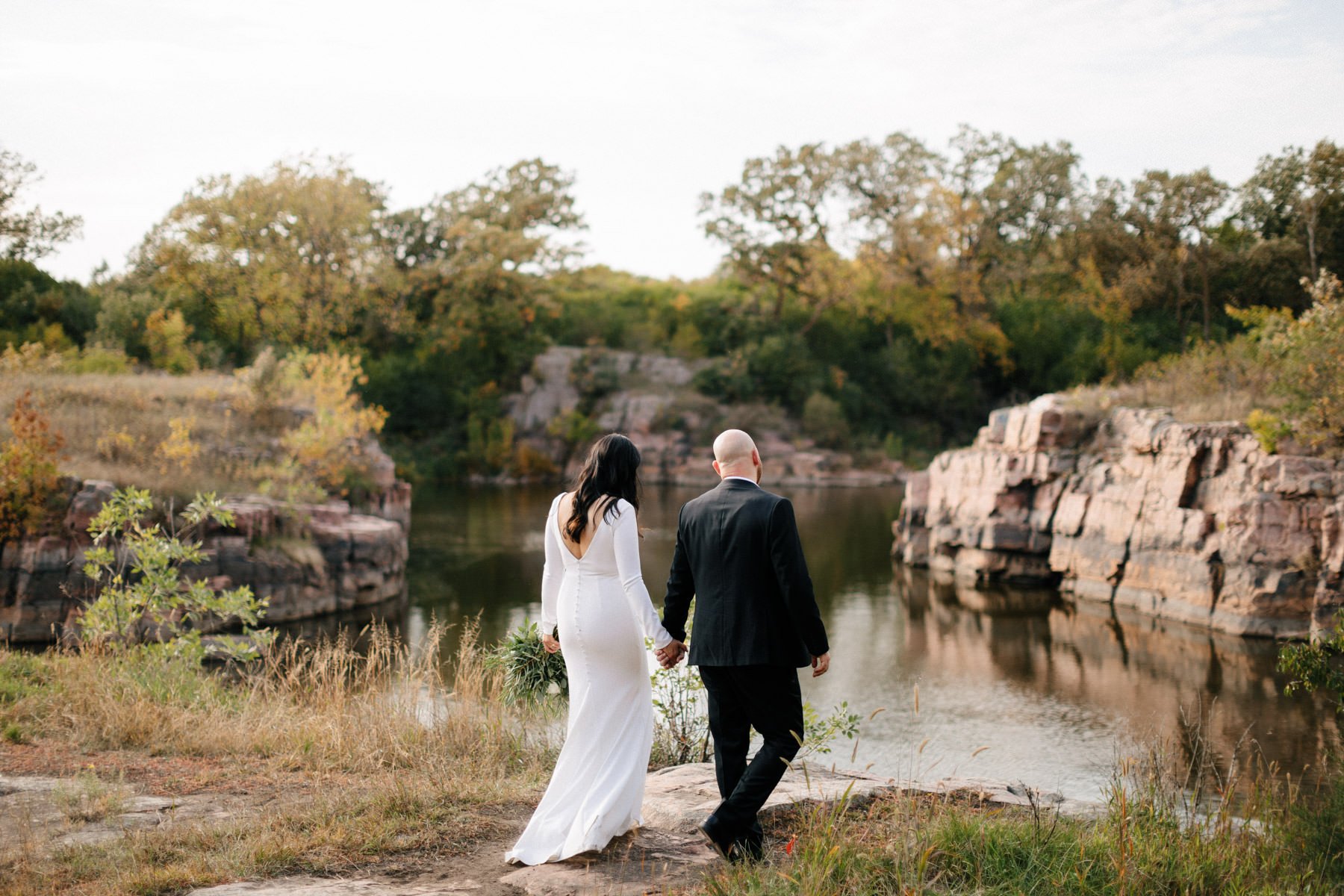 intimate-wedding-convolo-sioux-falls-photographer-33.jpg