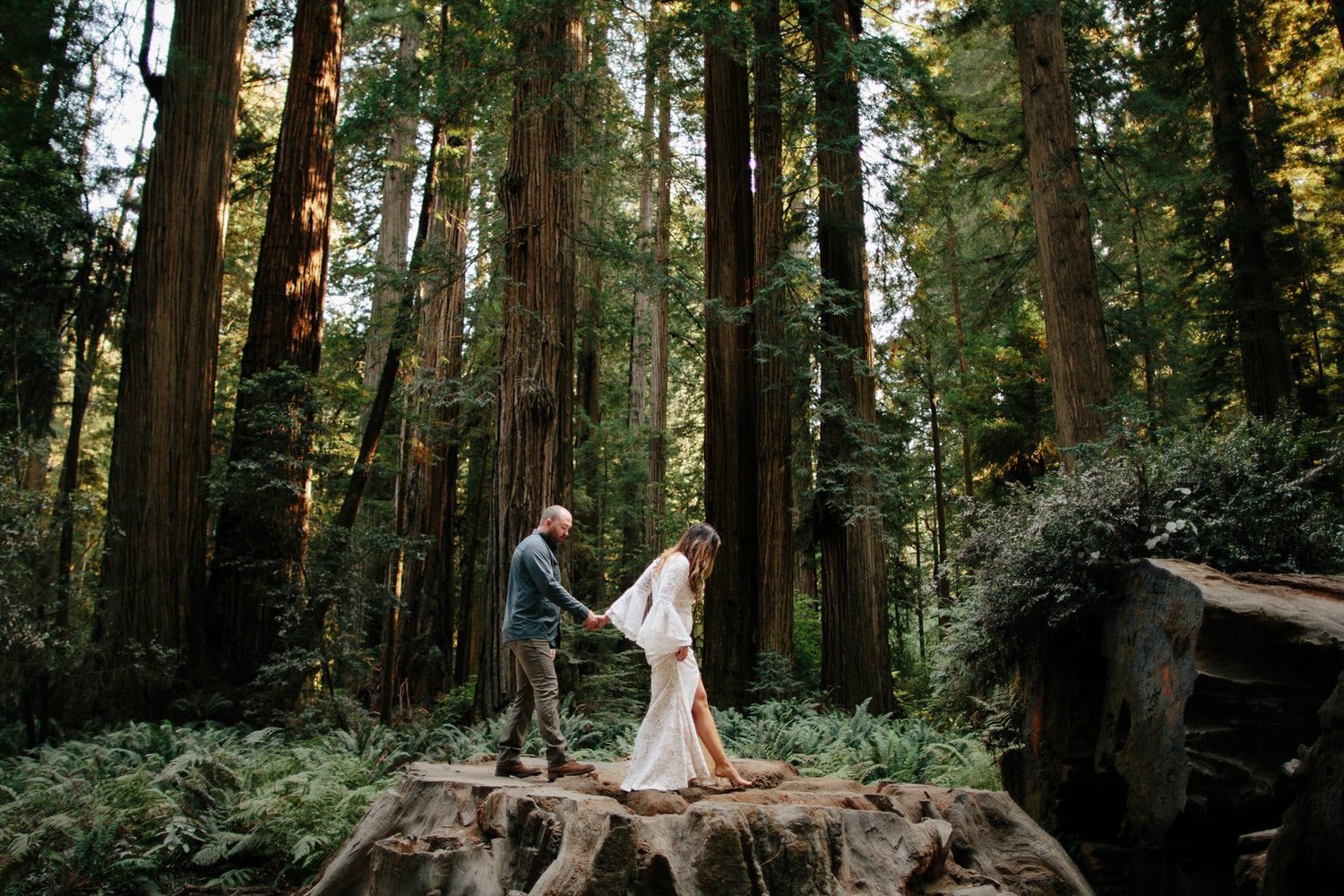 jedediah-smith-redwoods-california-elopement.jpeg