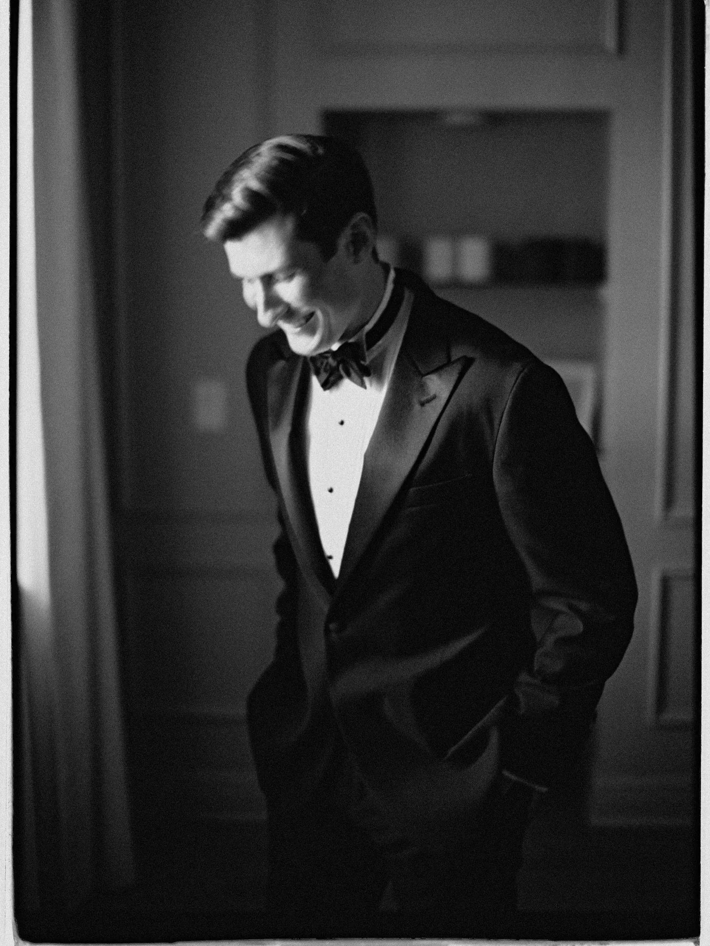 A few portraits + moments of Ethan on 35mm film at Melrose Abbey in Kansas City 🤍
.
.
#kansascityweddingphotographer #filmweddingphotography #groomportraits #minneapolisweddingphotographer #siouxfallsweddingphotographer