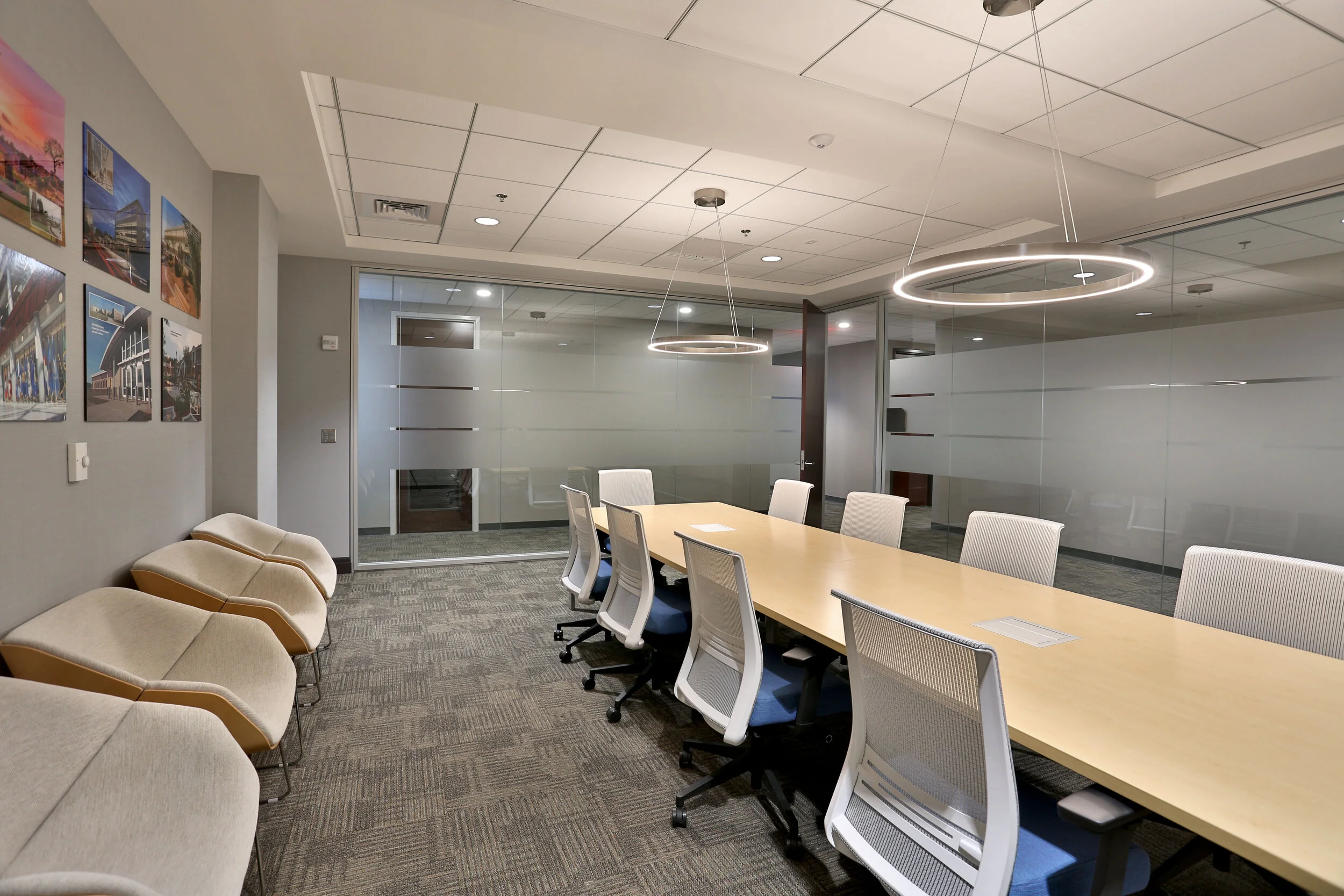 FOU_6323 Conference Room.JPG