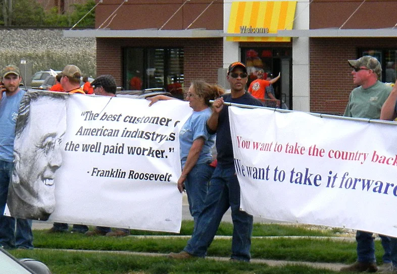 ibew51_2012_rally_05.jpg