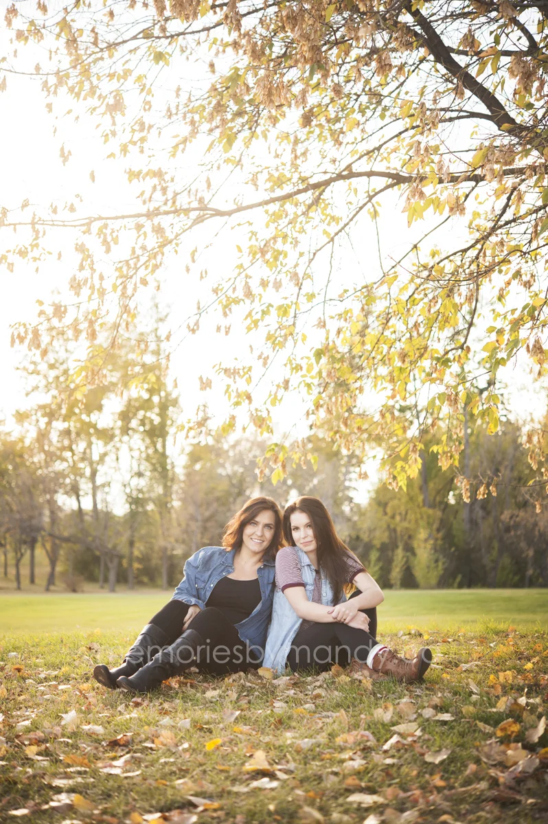 Saskatoon family photographers (10).jpg