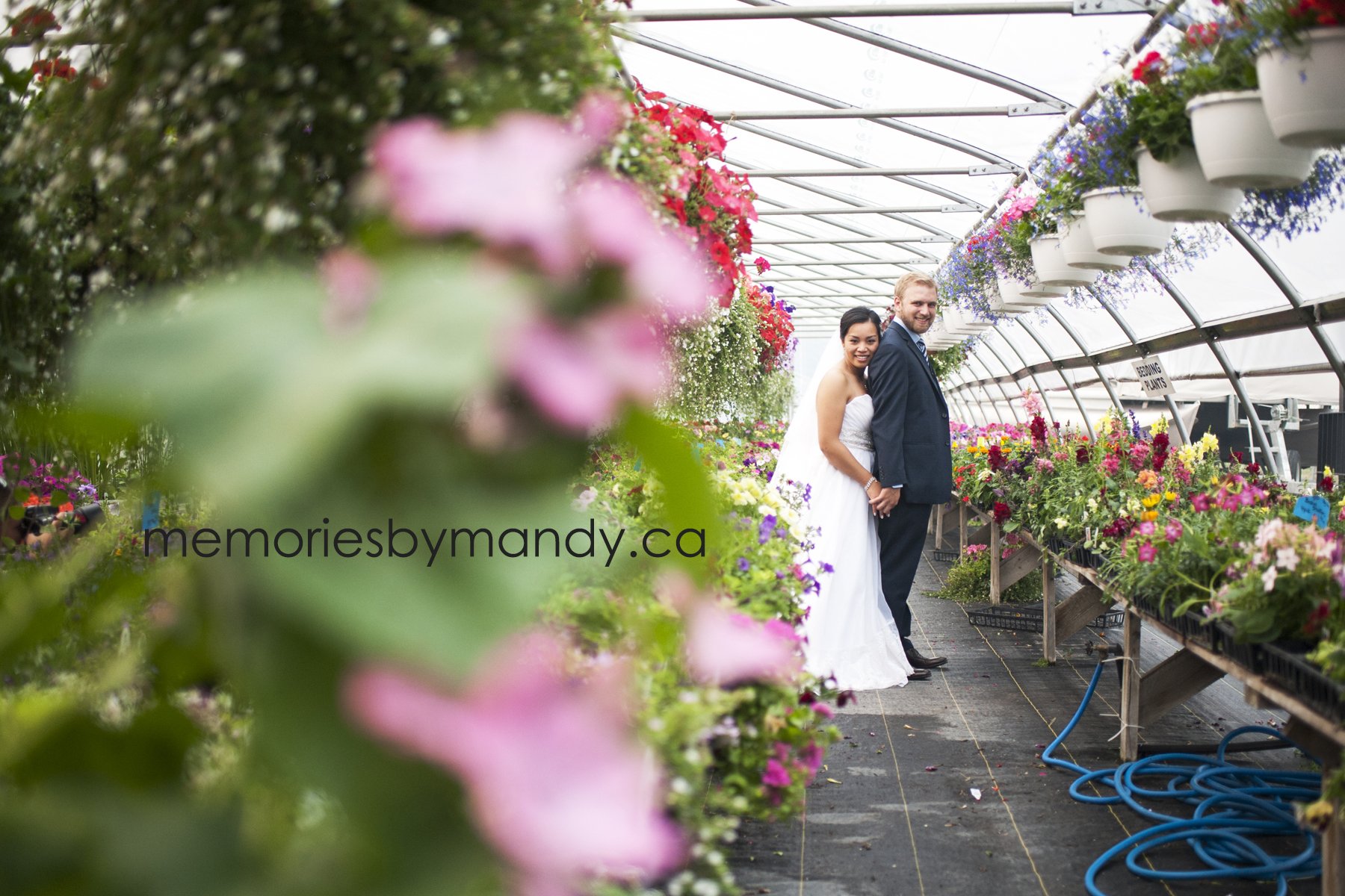 Saskatoon wedding photographer (100).jpg