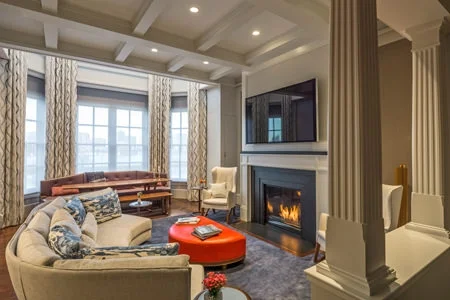 Beacon Street: Photography by Richard Mandelkorn / Architecture: Michael Kim / Interior Design: William Gregory & Associates / Builder: Stefco Builders 