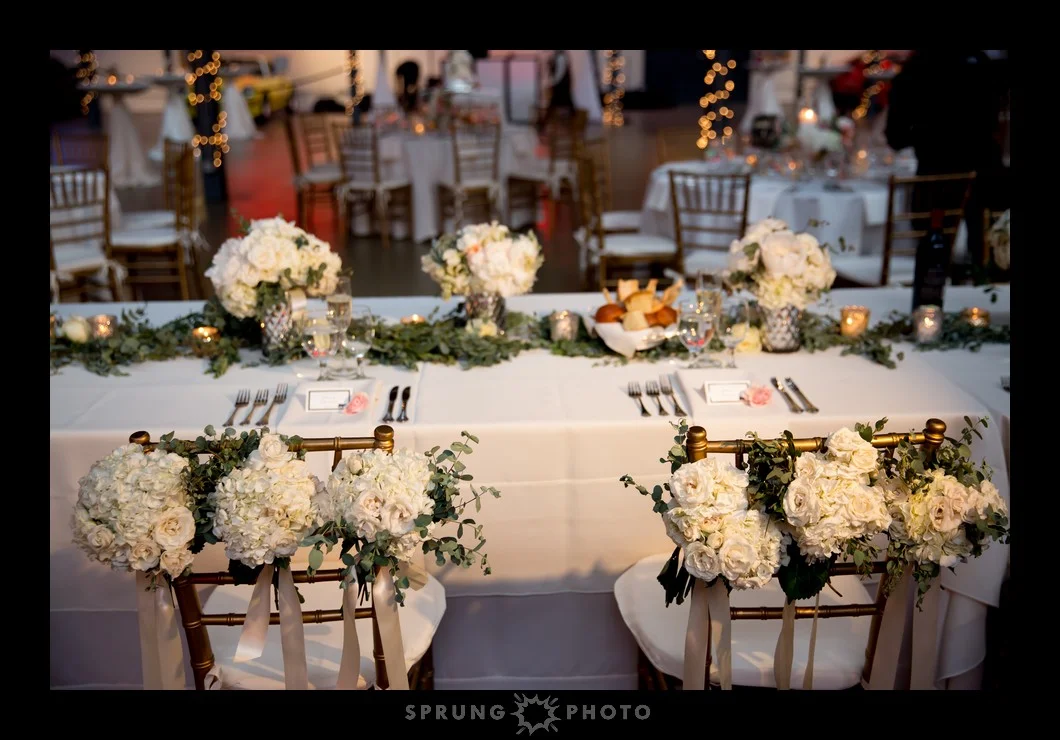 8J3A2130_AllisonPat_Ravenswood_Event_Center_Chicago_Wedding_Sprung_Photo_web.jpg