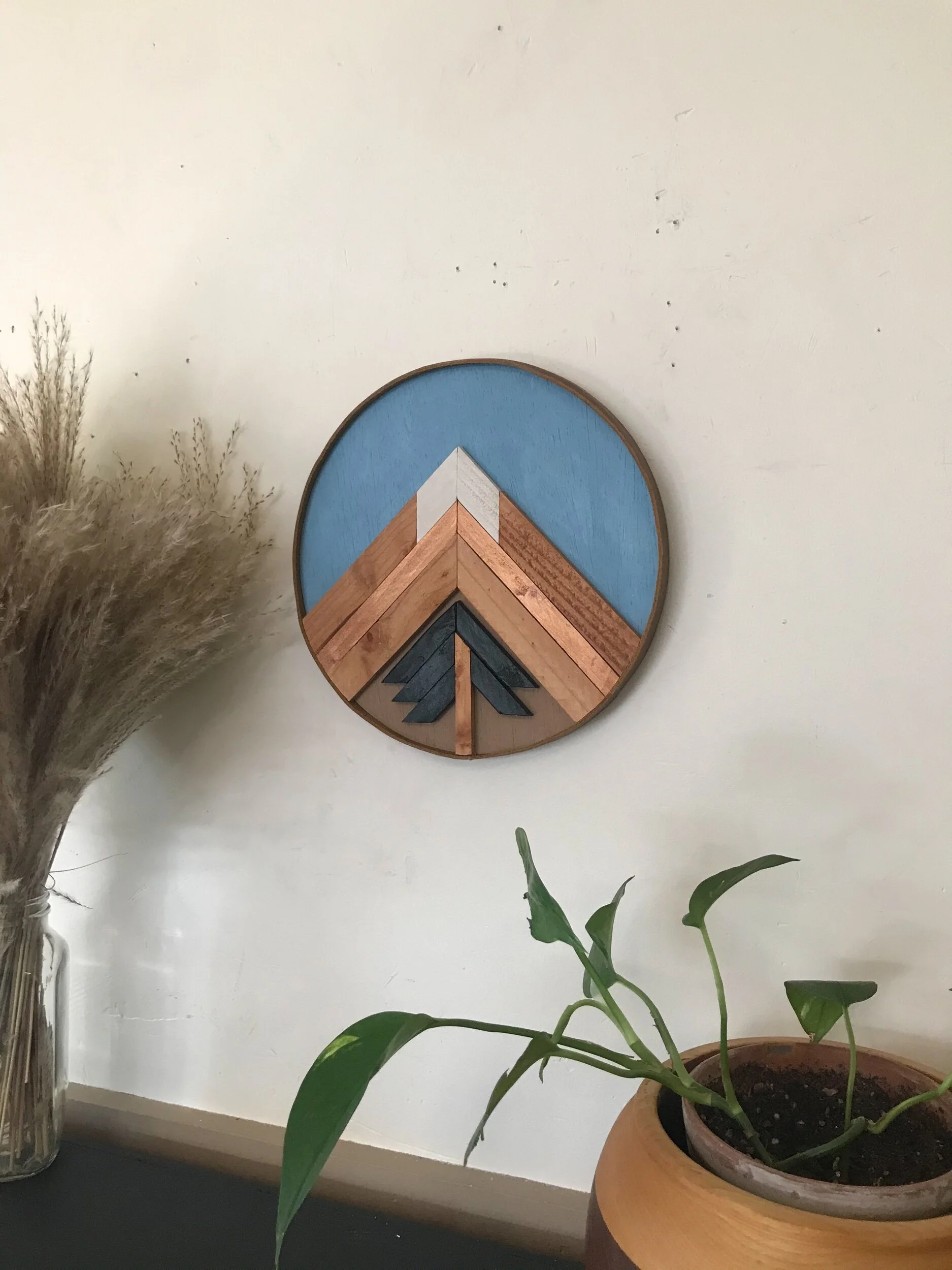 5AC70DEE-4951-496A-834A-5C3F69E5BB65