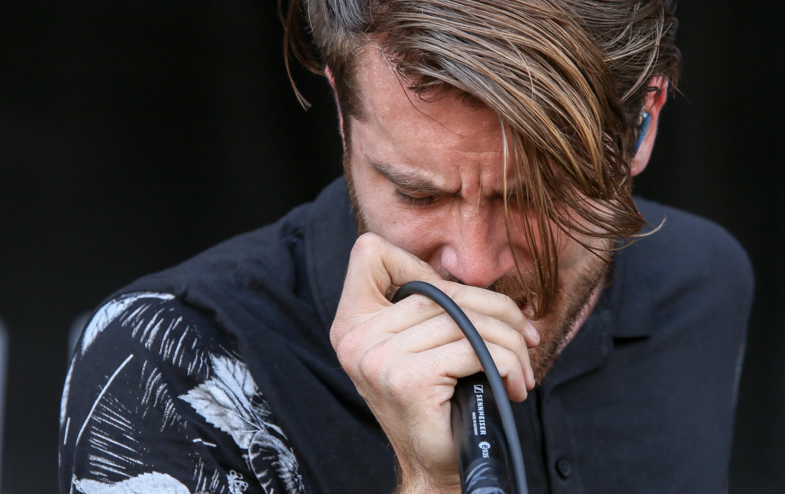 Trenton Woodley - Hands Like Houses